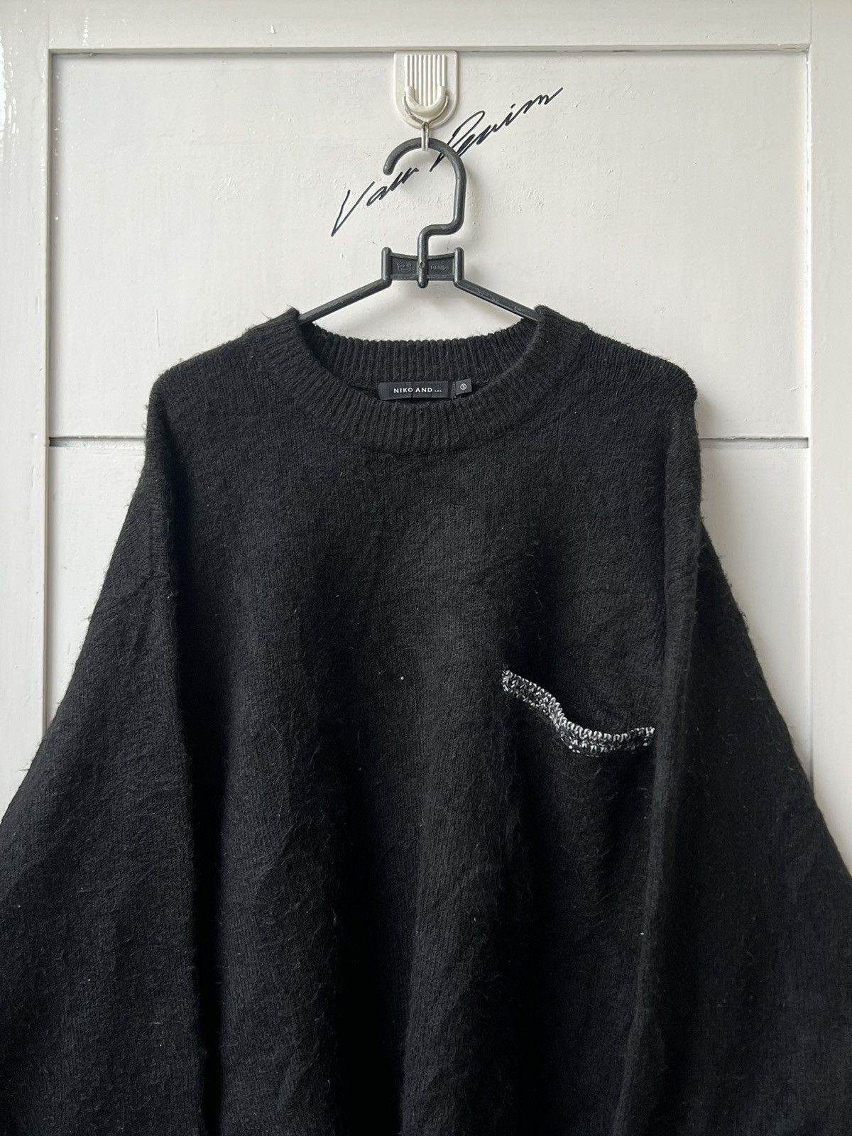 Tsumori Chisato NIKO AND Issey Miyake Black Wool Pocket Sweater Size US XL / EU 56 / 4 - 9 Thumbnail