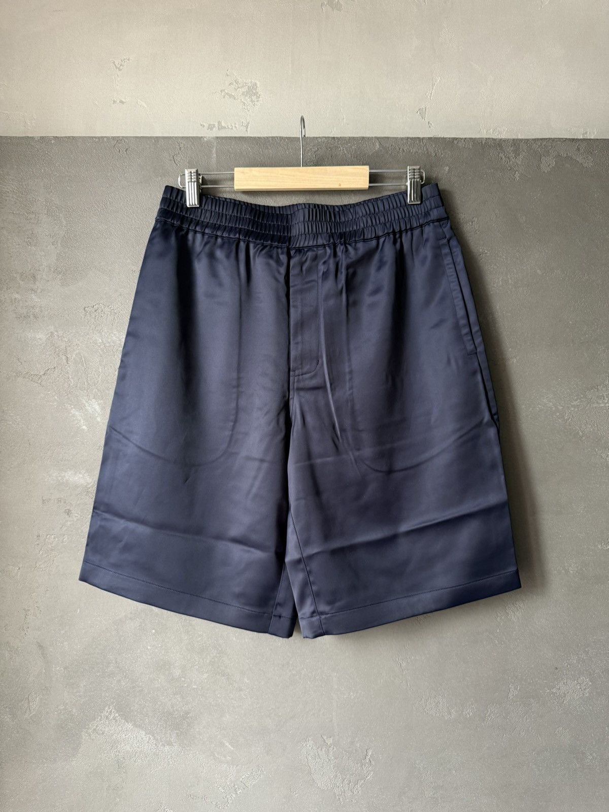 Axel Arigato Axel Arigato Coast Shorts Navy Size US 28 / EU 44 - 1 Thumbnail