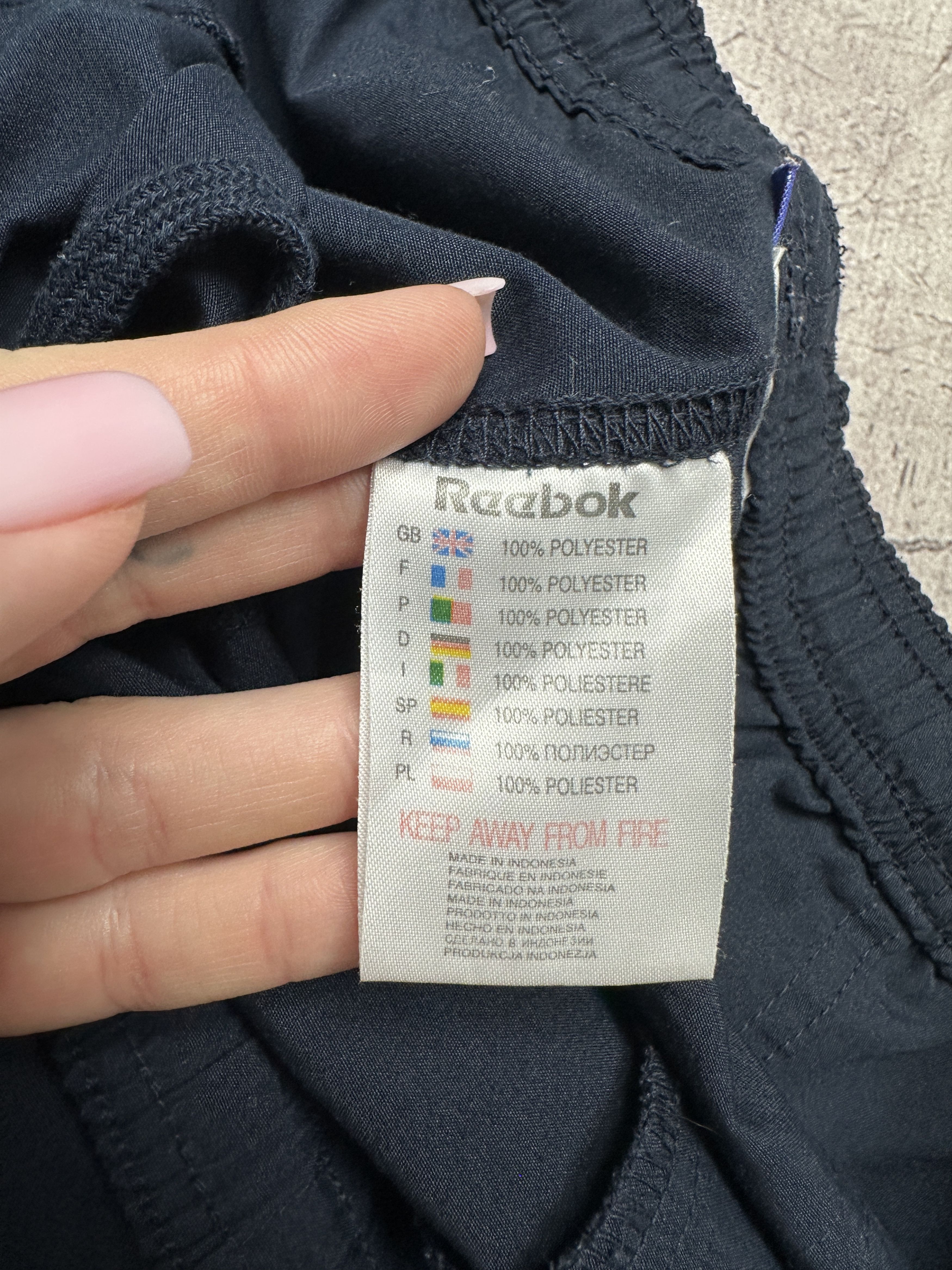 Reebok Reebok Vintage Womens Nylon Shorts Size 34" / US 12 / IT 48 - 7 Thumbnail