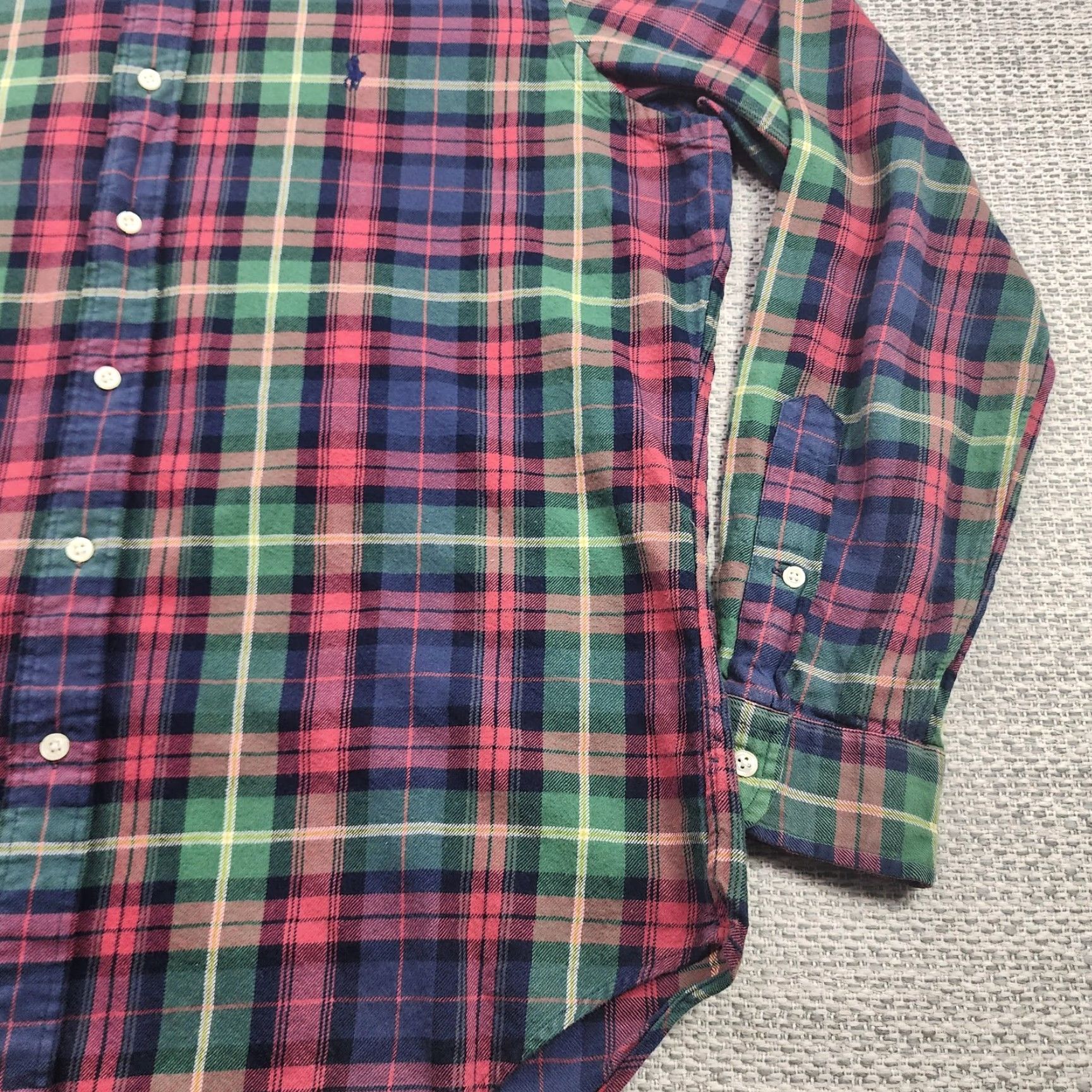 Ralph Lauren VINTAGE Ralph Lauren Shirt Mens Large Red Green Navy Plaid Button Down Classic Fit Logo Shirt Size US L / EU 52-54 / 3 - 2 Thumbnail