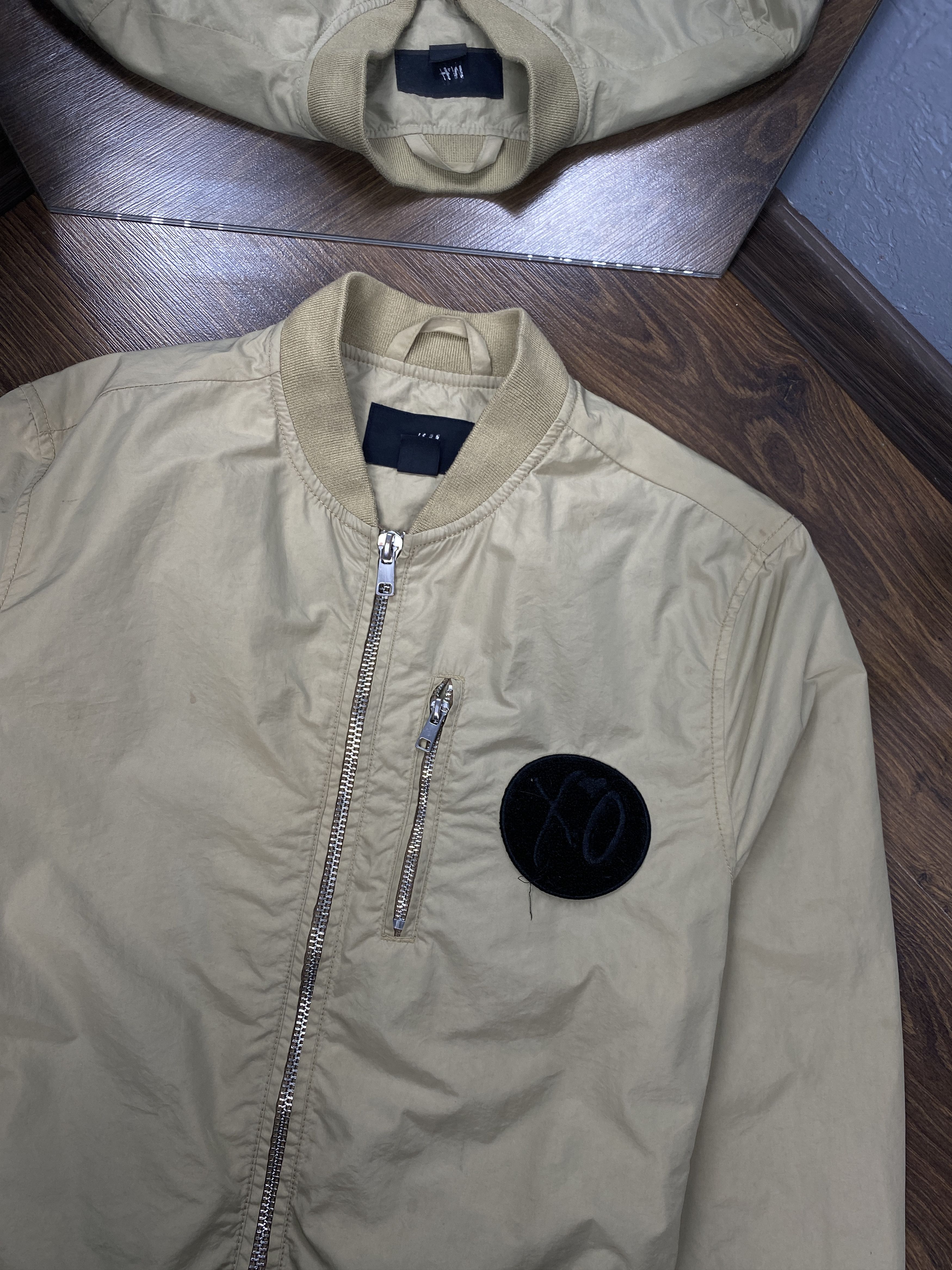 H&M The Weeknd H&M XO Nylon Bomber Jacket Big Logo Size US S / EU 44-46 / 1 - 6 Thumbnail