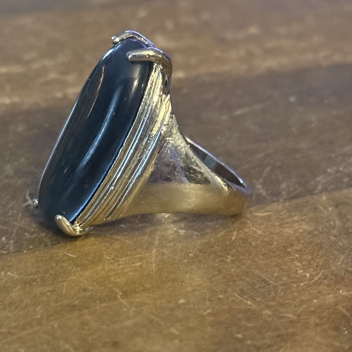 Vintage Vintage silver tone gray cats eye stone ring Size ONE SIZE - 7 Thumbnail
