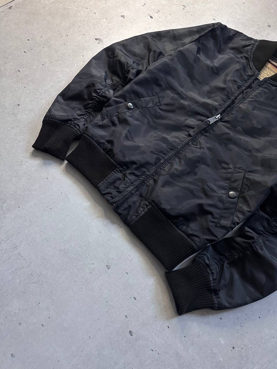 Alpha Industries Alpha Industries Nylon Light Bomber MA1 Tactical War Y2K USA Size US S / EU 44-46 / 1 - 3 Thumbnail