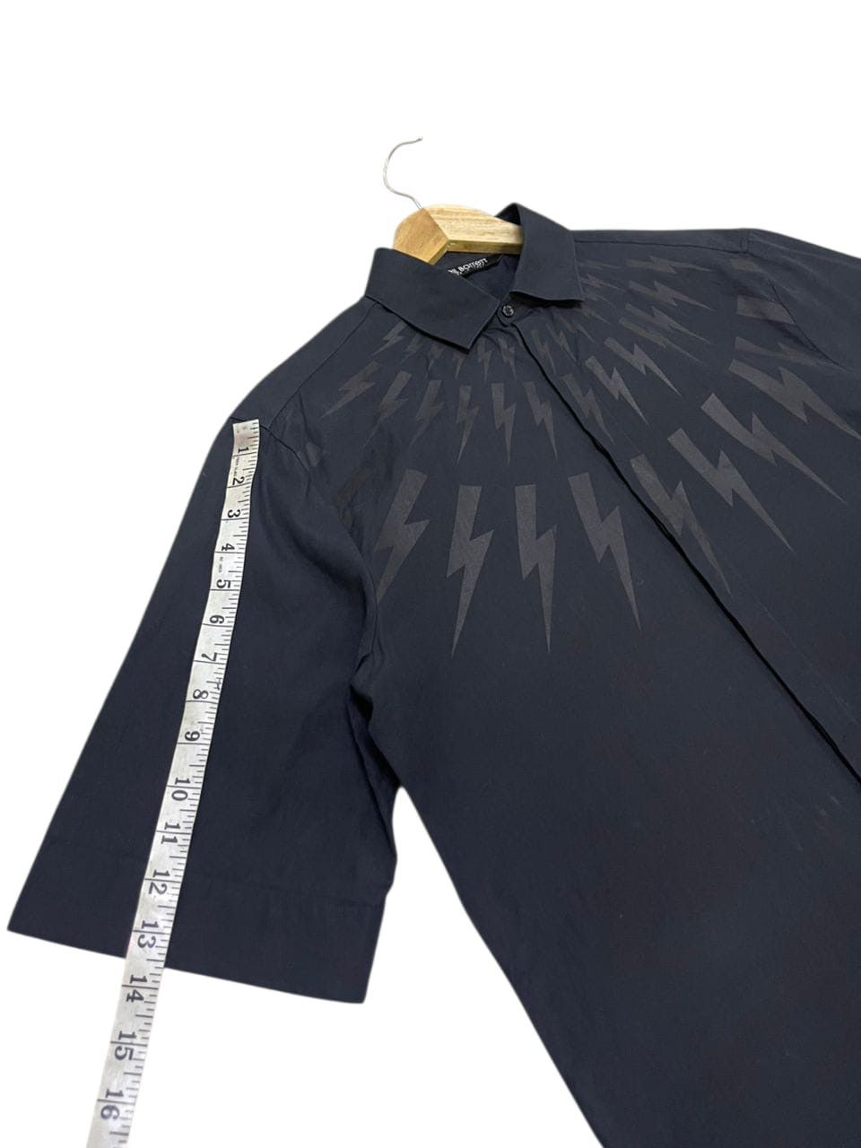 Neil Barrett Niel Barrett Thunderbolt Shirt Size US M / EU 48-50 / 2 - 12 Thumbnail
