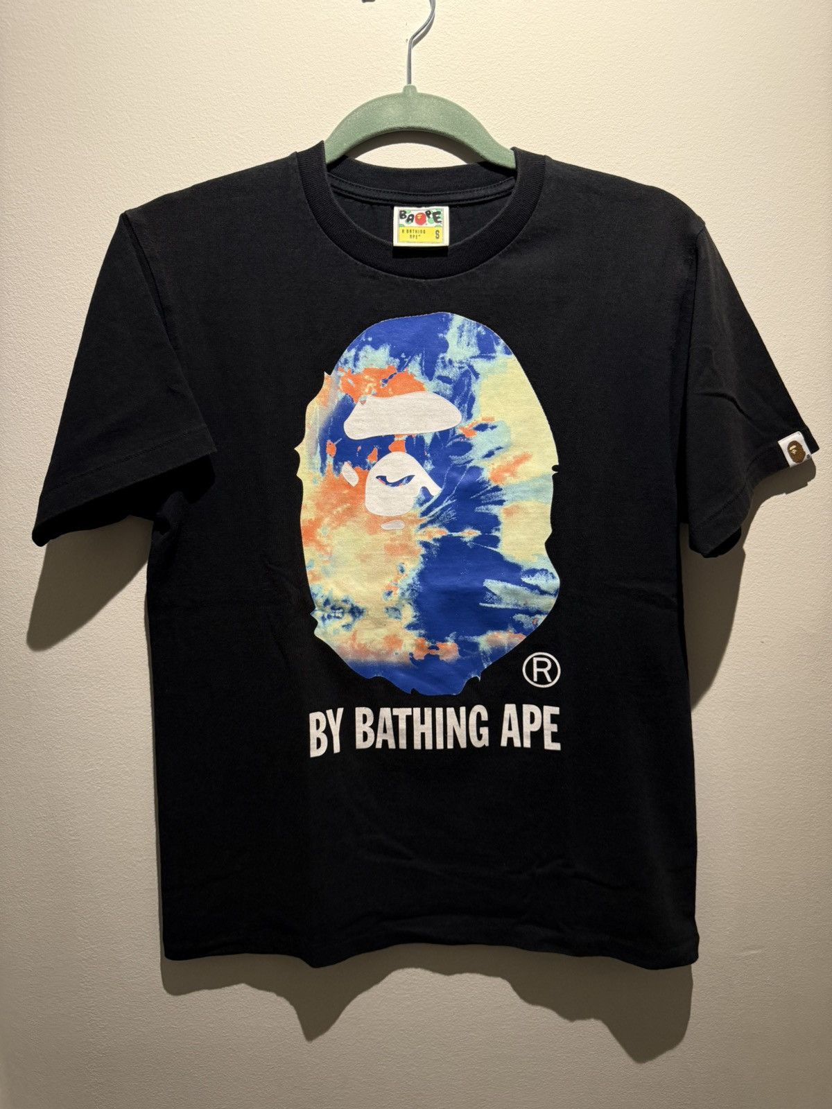 Bape Bape ape head logo tee tie dye design size S Size US S / EU 44-46 / 1 - 1 Thumbnail