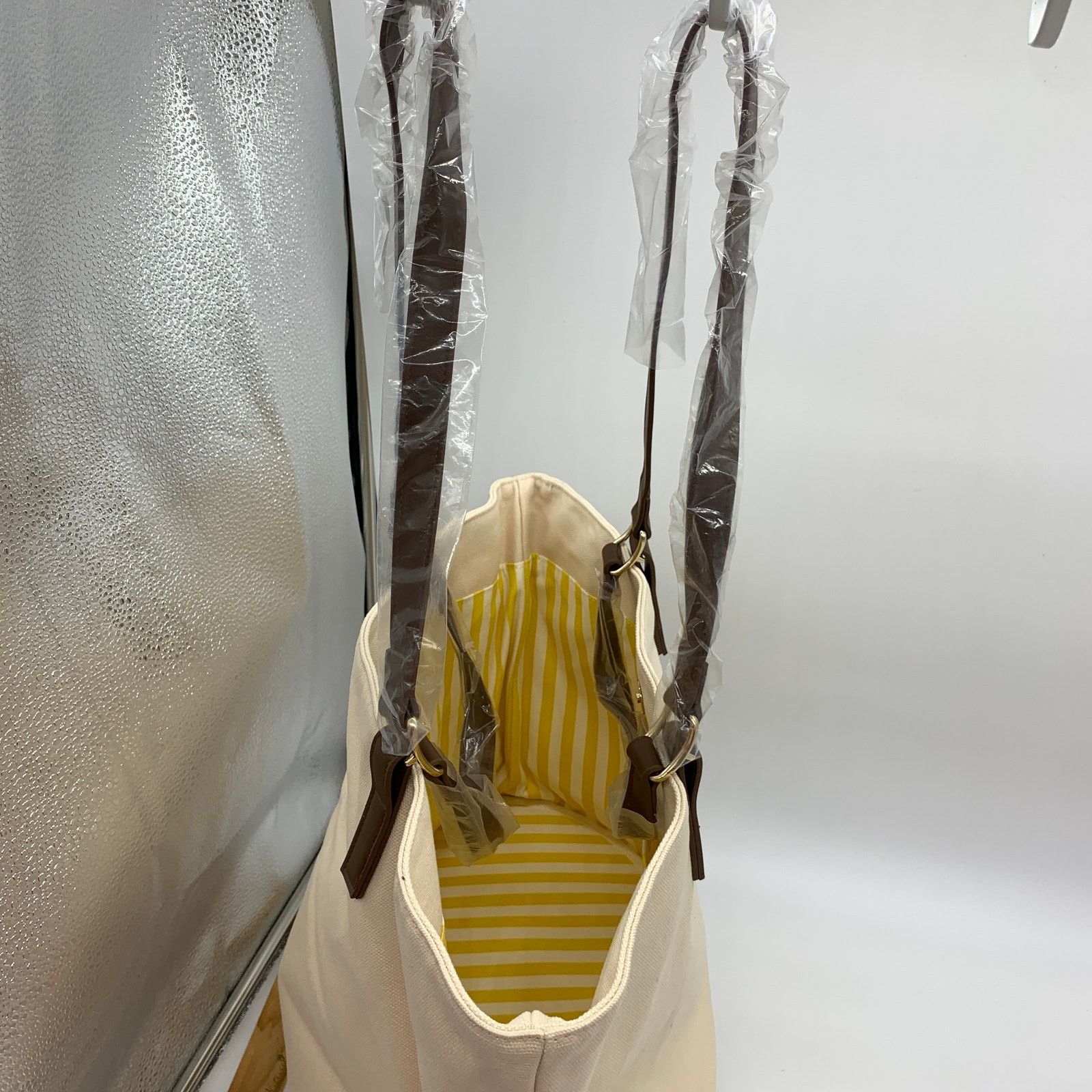 Other Isaac Mizrahi Live Womens Handbag Bridgehampton Size ONE SIZE - 8 Thumbnail