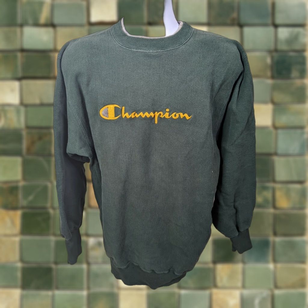 Champion VINTAGE Champion Reverse Weave Sweatshirt XL Green Logo USA Made 90s Pullover Men Regular Reversible Size US XL / EU 56 / 4 - 1 Thumbnail