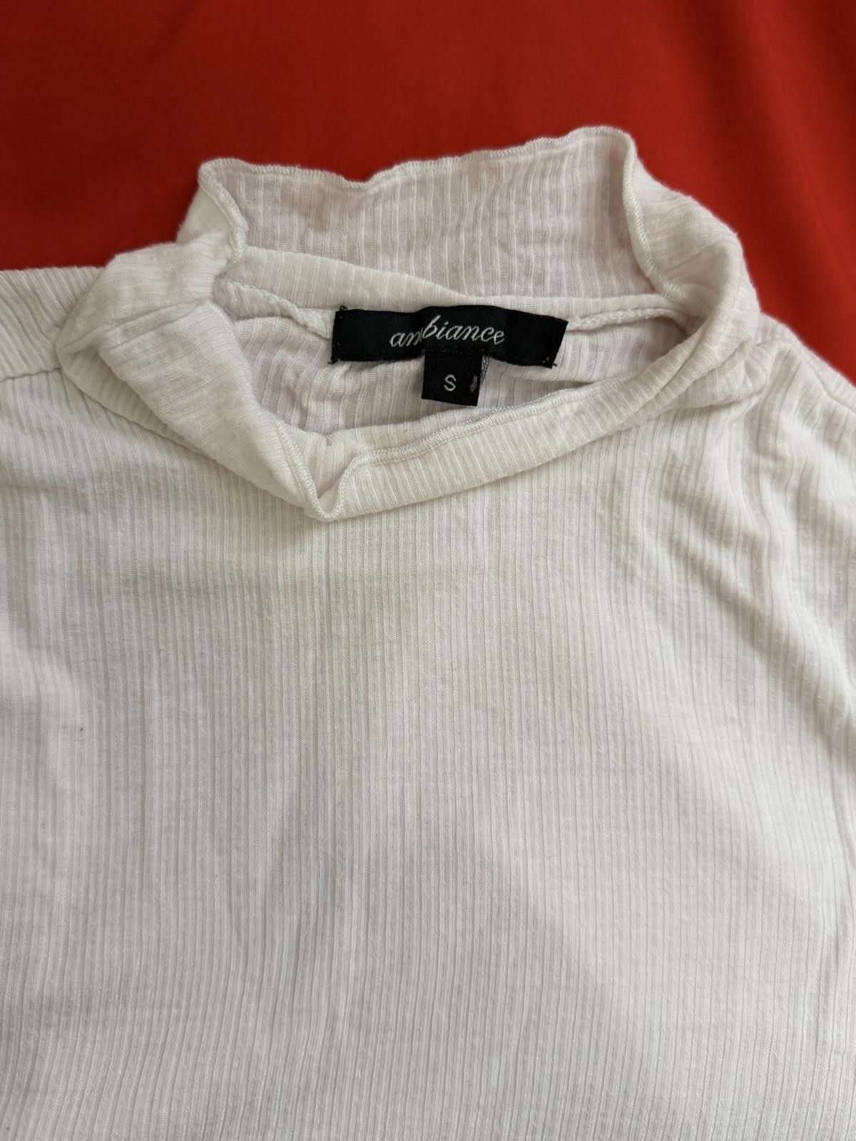 Other AMBIANCE Knit Mock Neck Short Sleeve in White (SMALL) Size S / US 4 / IT 40 - 3 Thumbnail