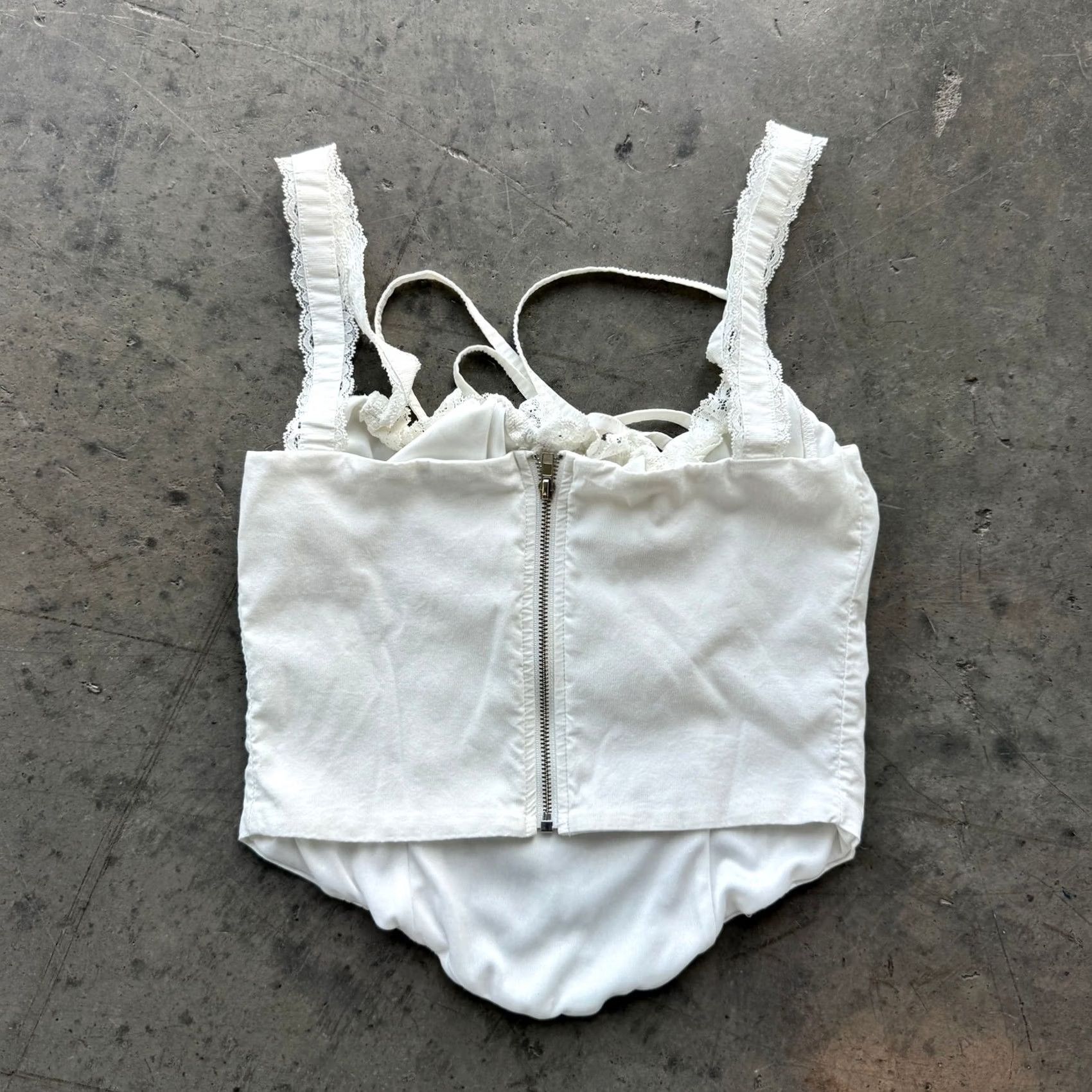 Vintage VINTAGE Y2K White Croquette Bow Ruffle Corset Women's Tank Top Small Shirt Womens XS? Size S / US 4 / IT 40 - 2 Thumbnail