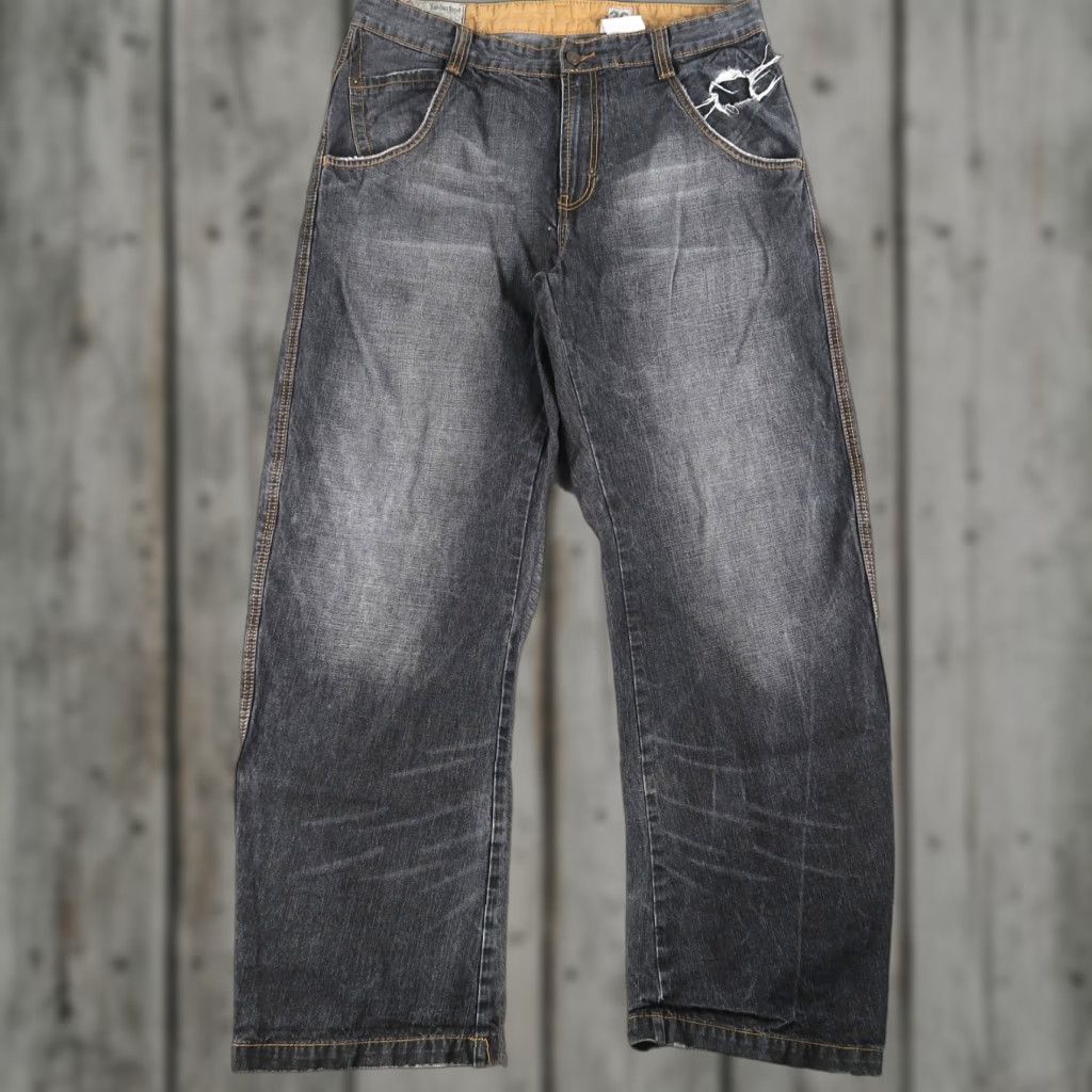 Timberland VINTAGE Timberland Men’s Denim Jeans Baggy Wide-Leg Black 90s Grunge Skater Punk Y2K Size 36 Size US 36 / EU 52 - 1 Thumbnail