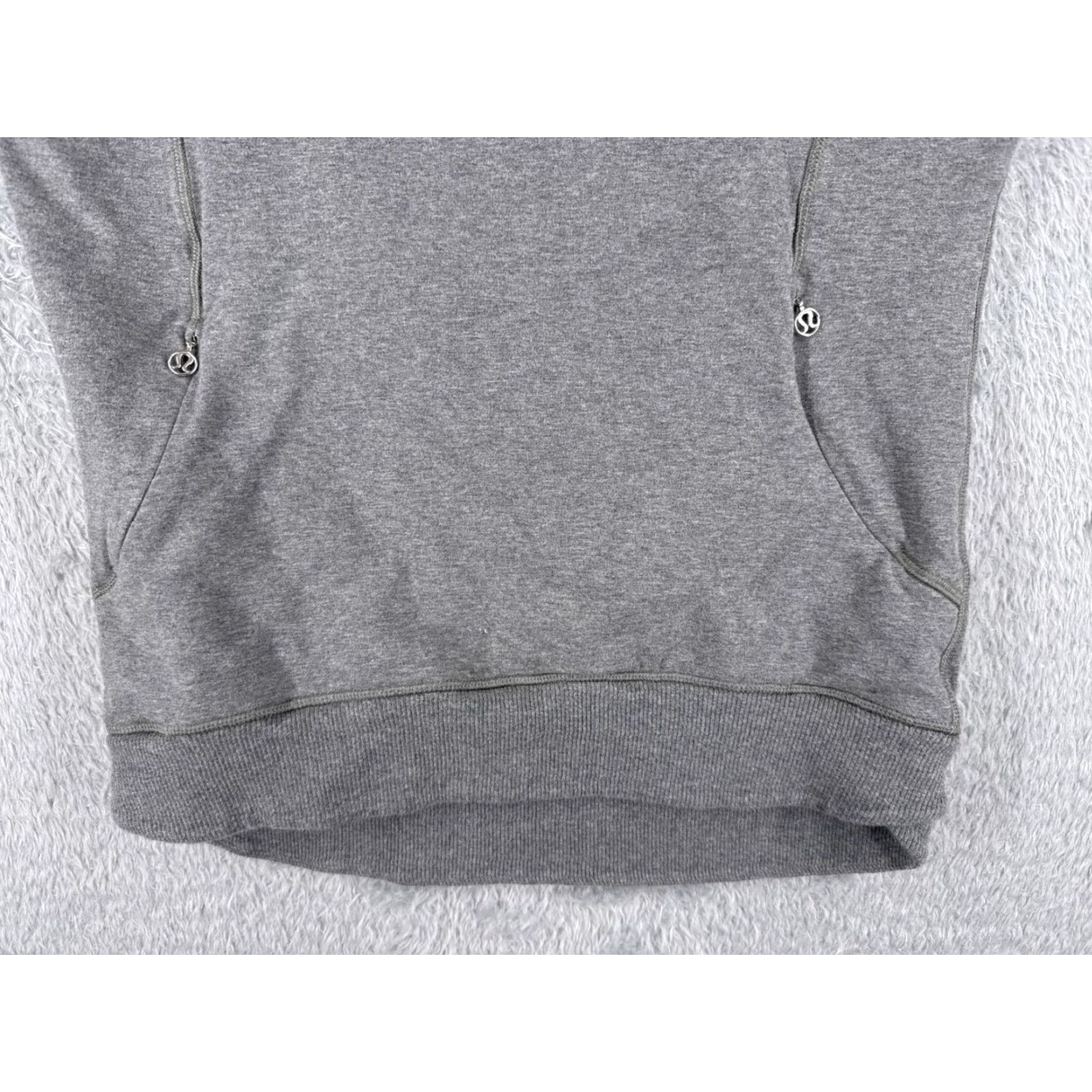 Lululemon Lululemon Sweater Women 4 Gray Rest Day Pullover French Terry Run Gym W3A55S Size S / US 4 / IT 40 - 5 Thumbnail