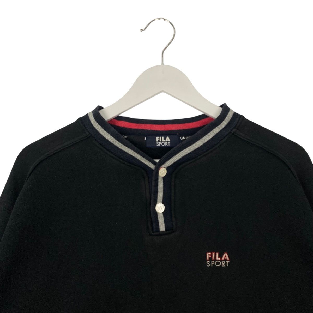 Vintage Vintage Fila Sweatshirt Crewneck Patch Logo Black Size L Size US L / EU 52-54 / 3 - 4 Thumbnail
