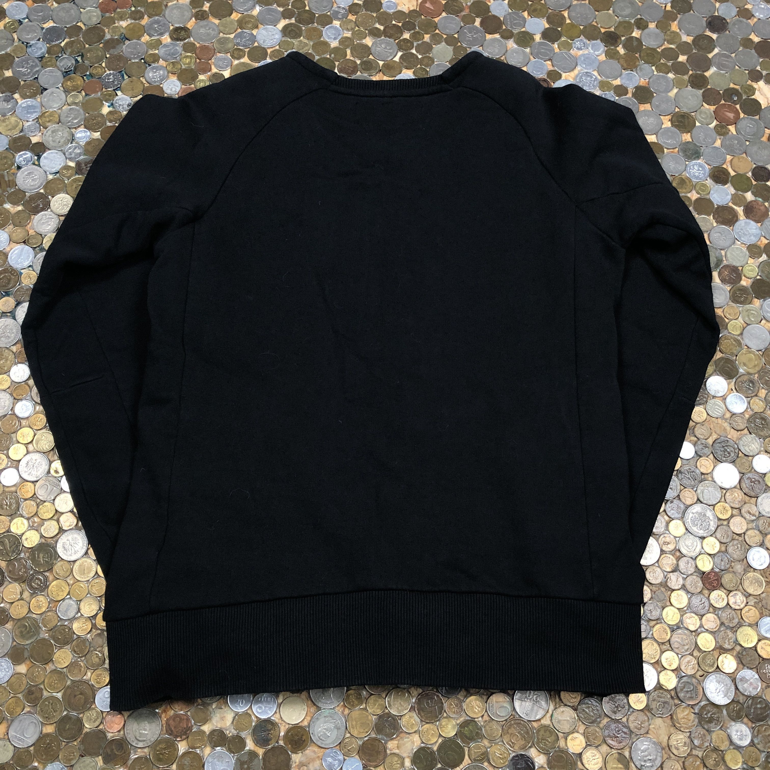 Calvin Klein Clavin Klein Crewneck SpellOut logo Size US M / EU 48-50 / 2 - 4 Thumbnail