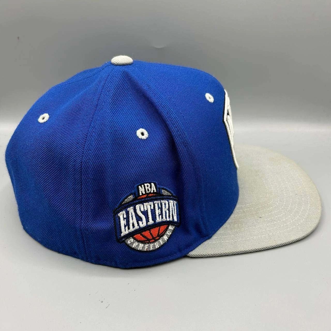 Mitchell & Ness Brooklyn Nets Hat Men 7 1/2 Blue Gray Embroidered Fitted Cap Size ONE SIZE - 3 Thumbnail