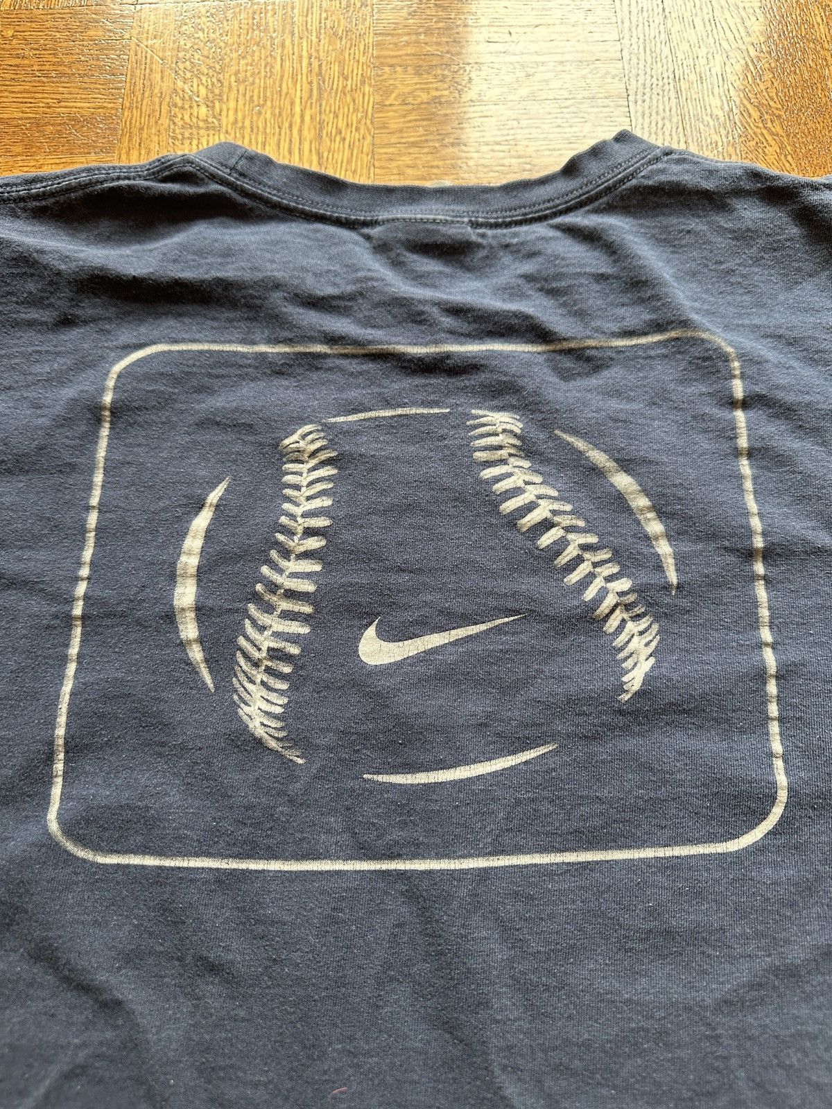 Nike × Vintage Vintage Y2K Nike Baseball Graphic Tee Size US XXL / EU 58 / 5 - 7 Thumbnail