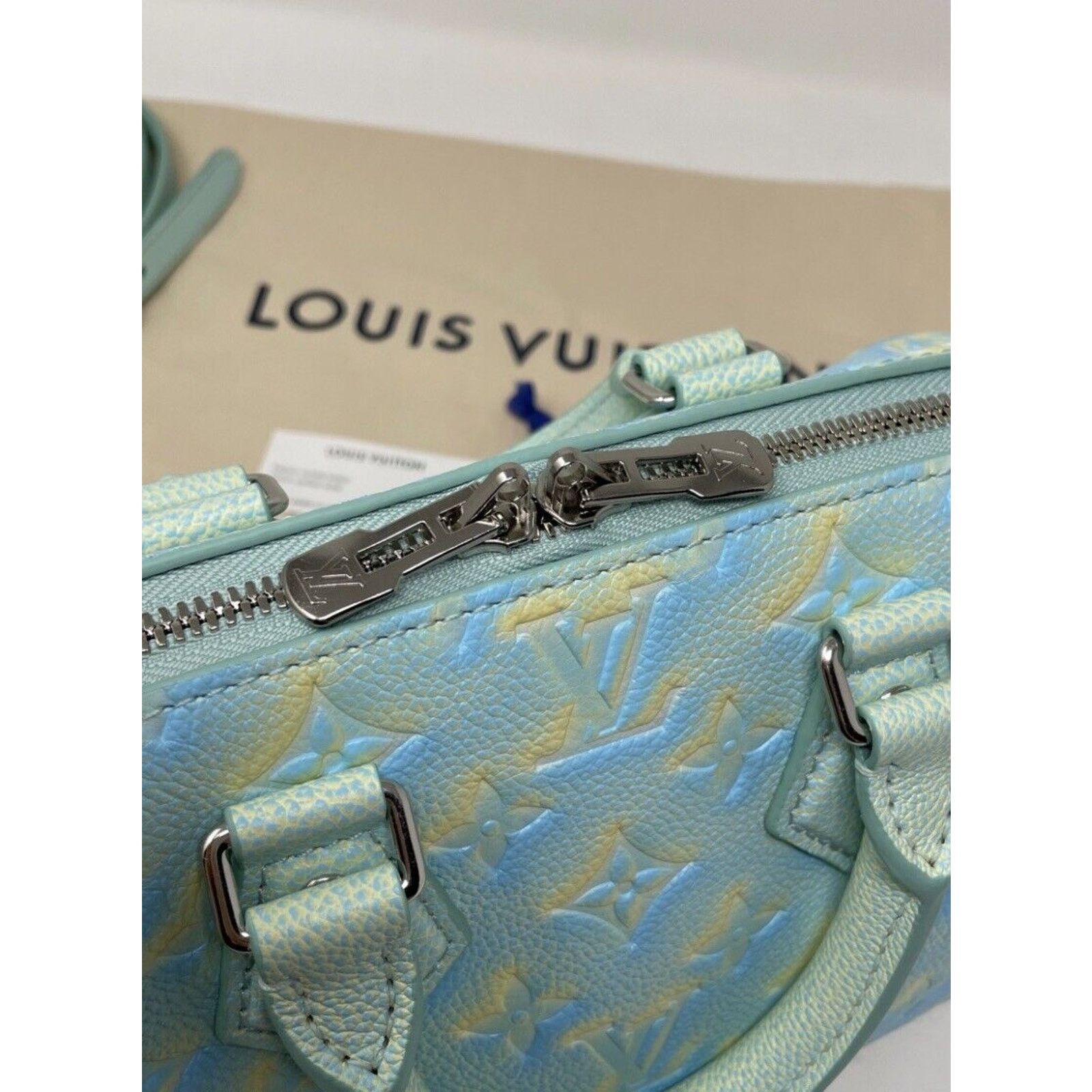 Louis Vuitton Louis Vuitton Speedy Bandouliere 20 Stardust Green Size ONE SIZE - 13 Thumbnail