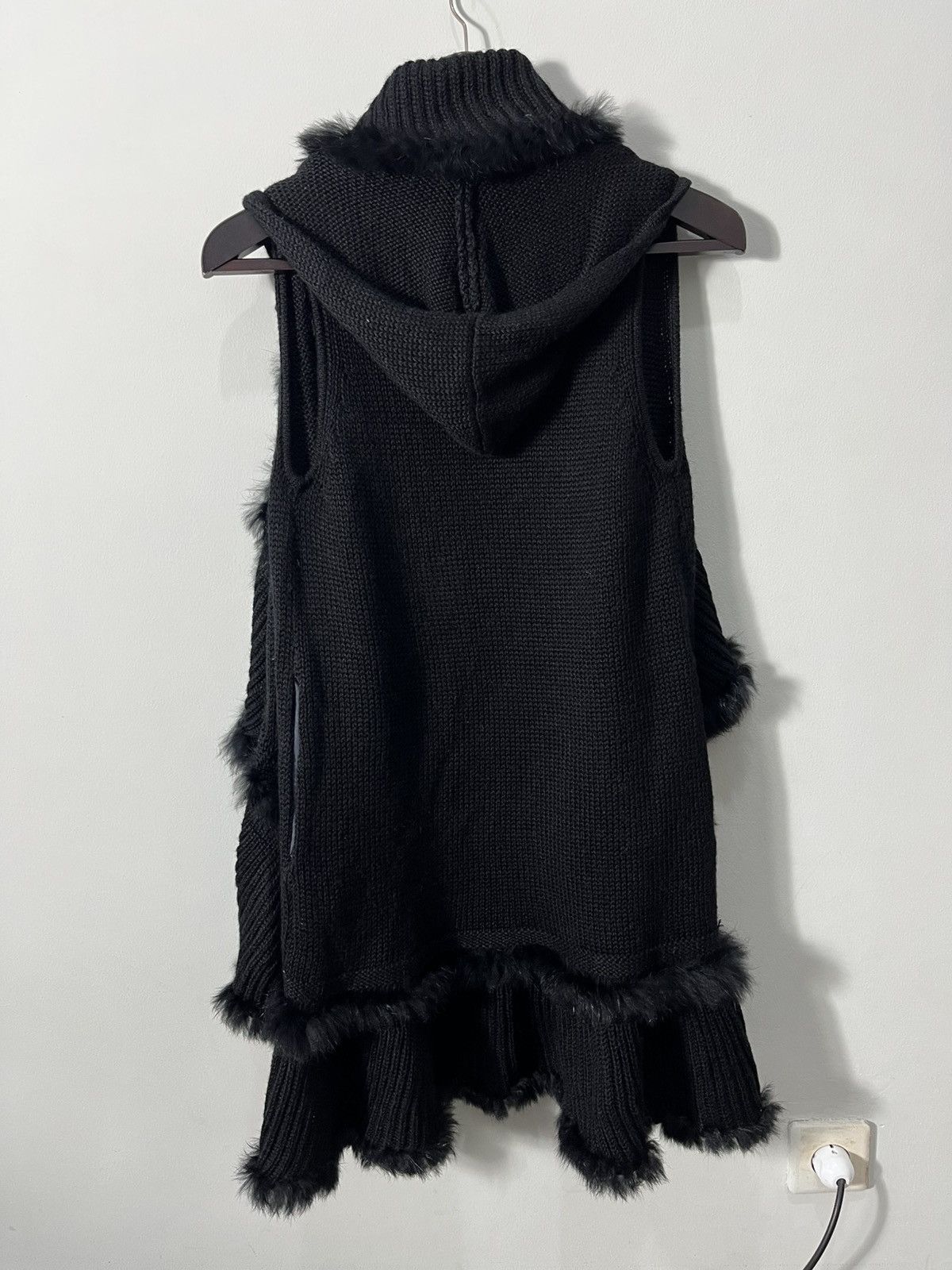Japanese Brand 🇯🇵Ciu-Ciu Japanese brand Faux Fur Vest🇯🇵 Size US L / EU 52-54 / 3 - 5 Thumbnail