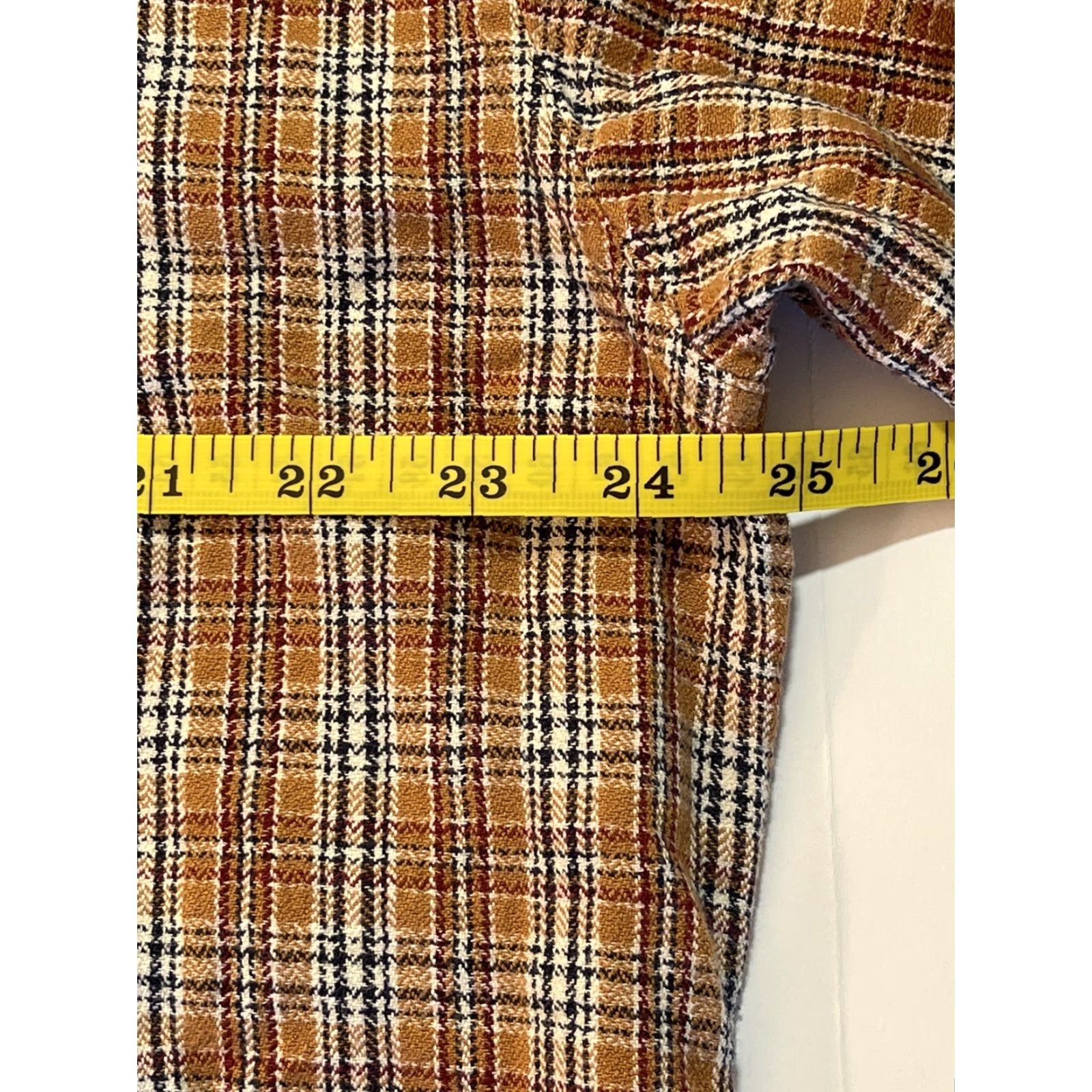 Vintage VINTAGE Woolrich Shirt Buck Skin Plaid Button-Up Flannel Checkered Sz L Men’s Regular Outdoor Woolrich Shirt Size US L / EU 52-54 / 3 - 7 Thumbnail