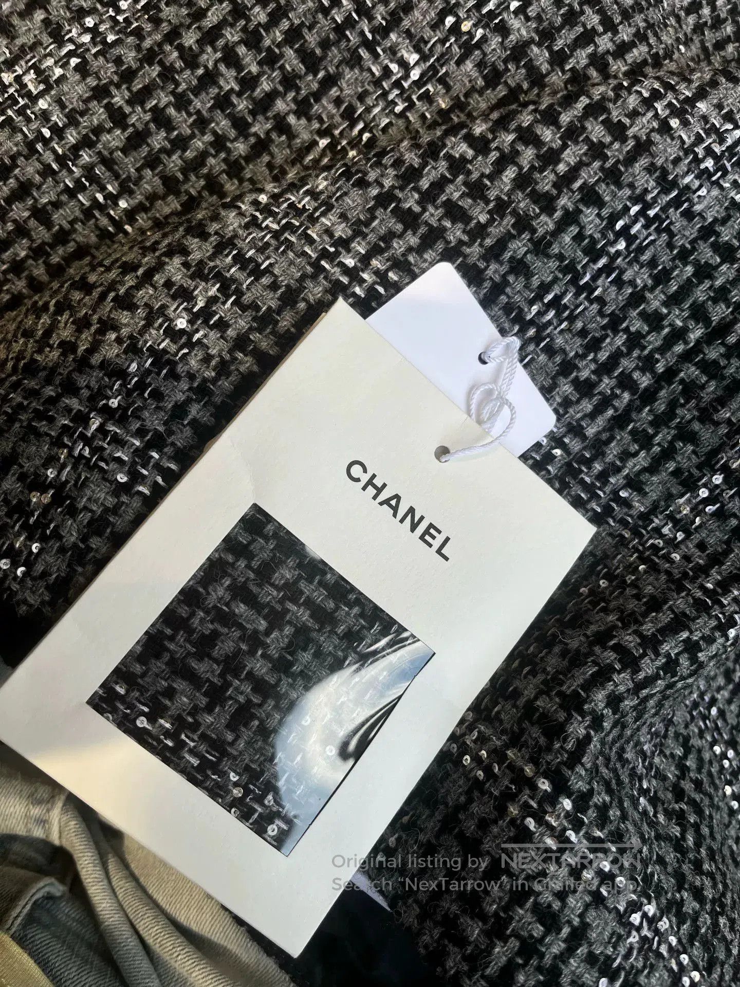 Chanel Chanel 24A Black White Gray Plaid Skirt. Size US 34 / EU 50 - 4 Thumbnail
