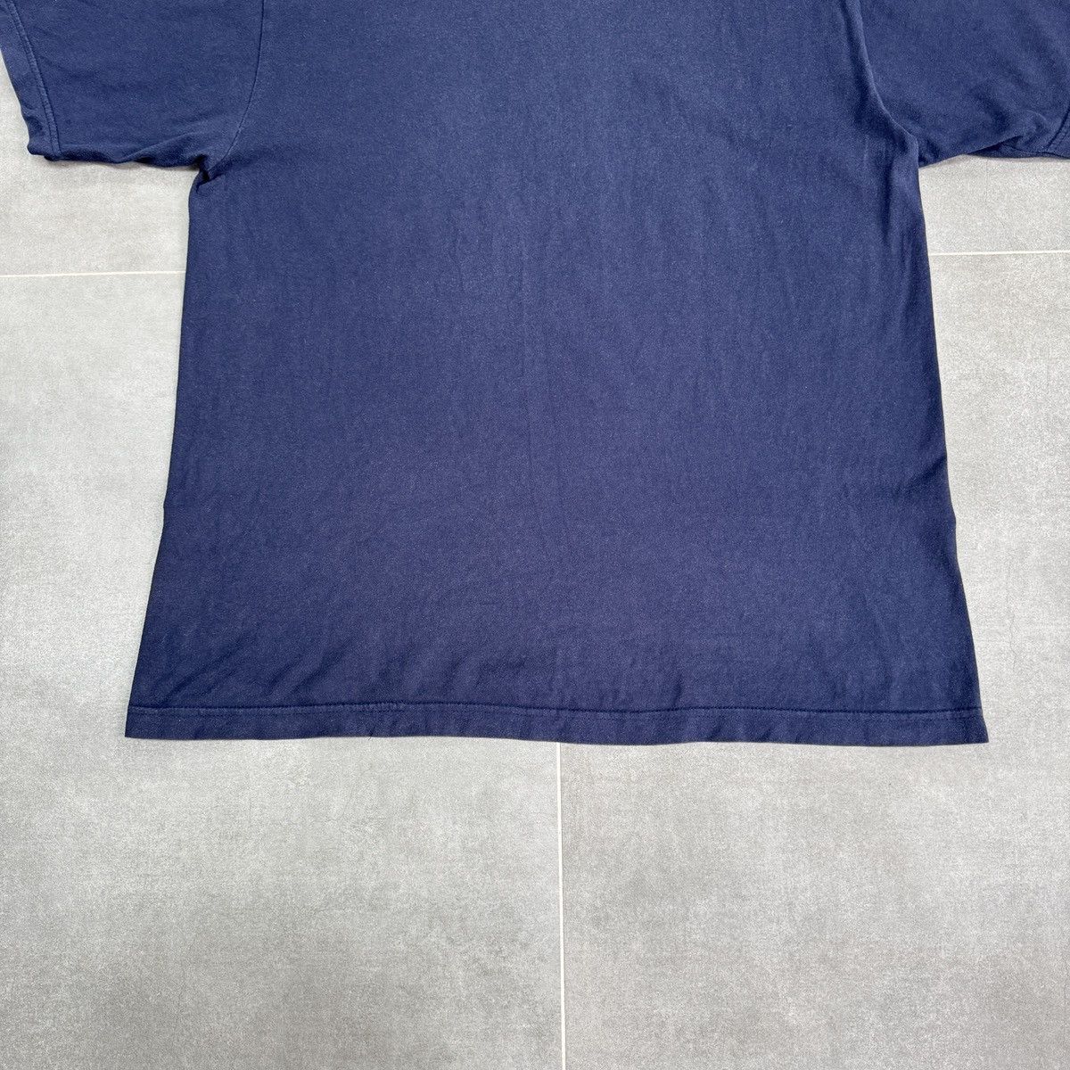 Nike × Vintage Vintage Nike Big Logo Y2K 90s Men T-Shirt Size L Size US L / EU 52-54 / 3 - 17 Thumbnail