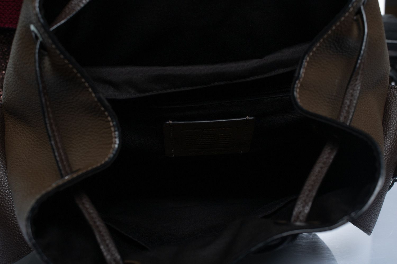 Coach Coach, leather backpack with buckles Size ONE SIZE - 5 Thumbnail