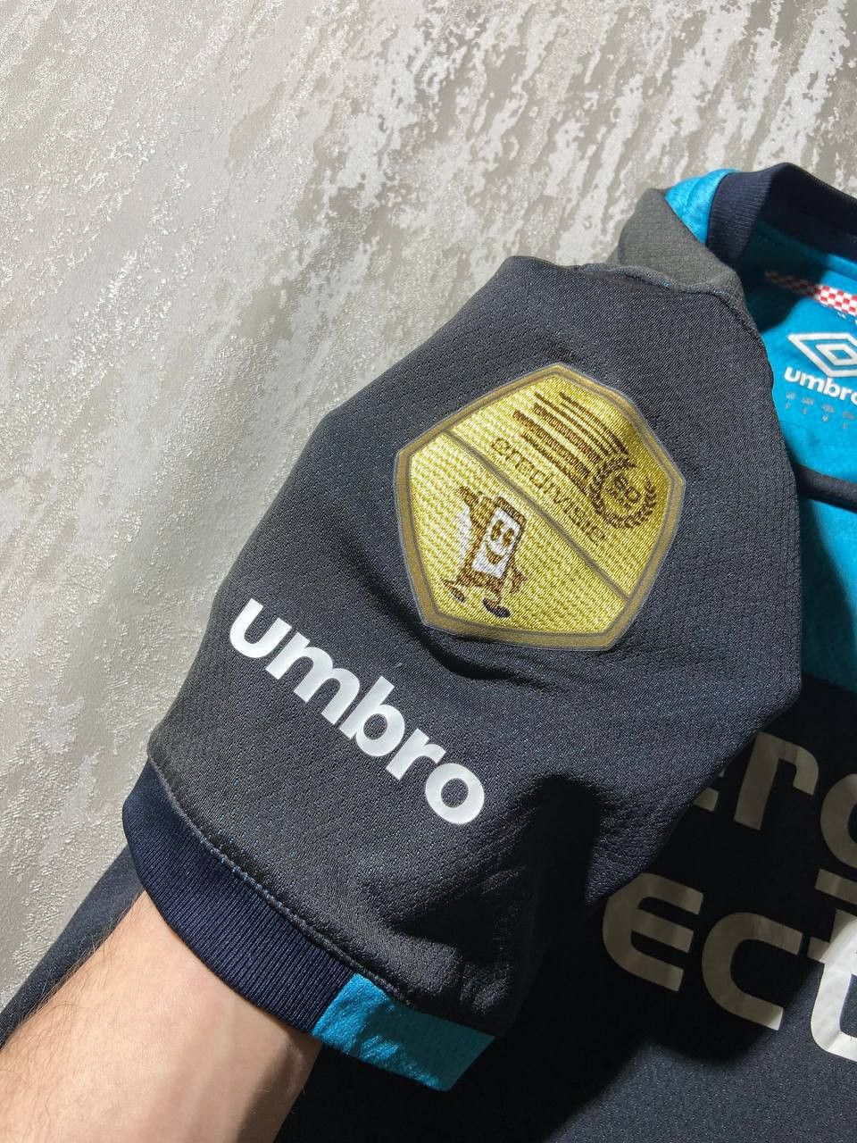Umbro PSV eindhoven 2016 2017 away shirt Umbro soccer jersey Size US S / EU 44-46 / 1 - 10 Thumbnail