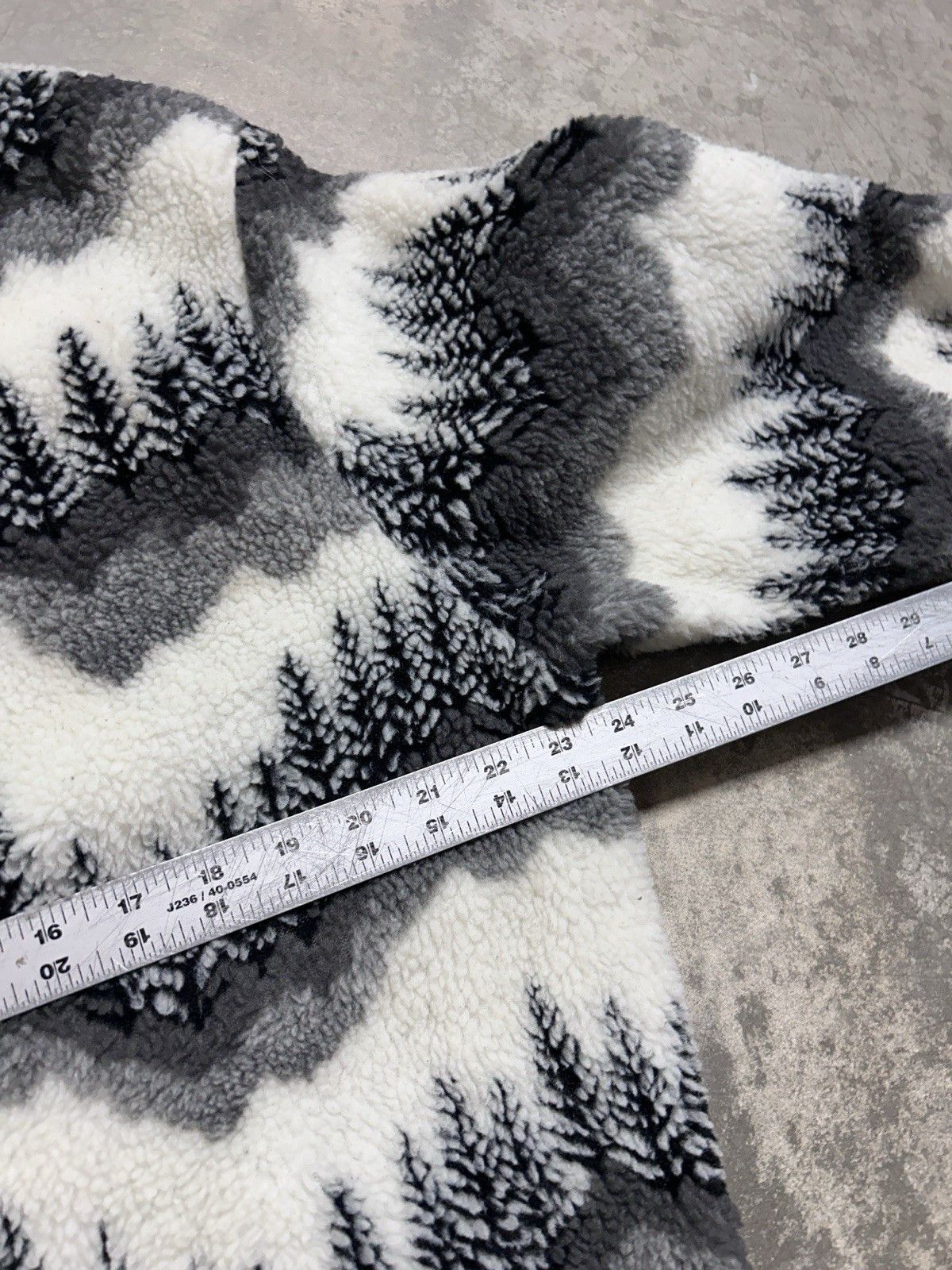 Other Vintage 90’s Timberline Snow Themed Fleece Zip Up Jacket Size US M / EU 48-50 / 2 - 6 Thumbnail