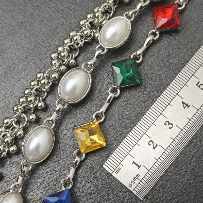 Japanese Brand Delicate Color Rhinestone 3 Layers Pearl Pants Chain Size ONE SIZE - 4 Thumbnail