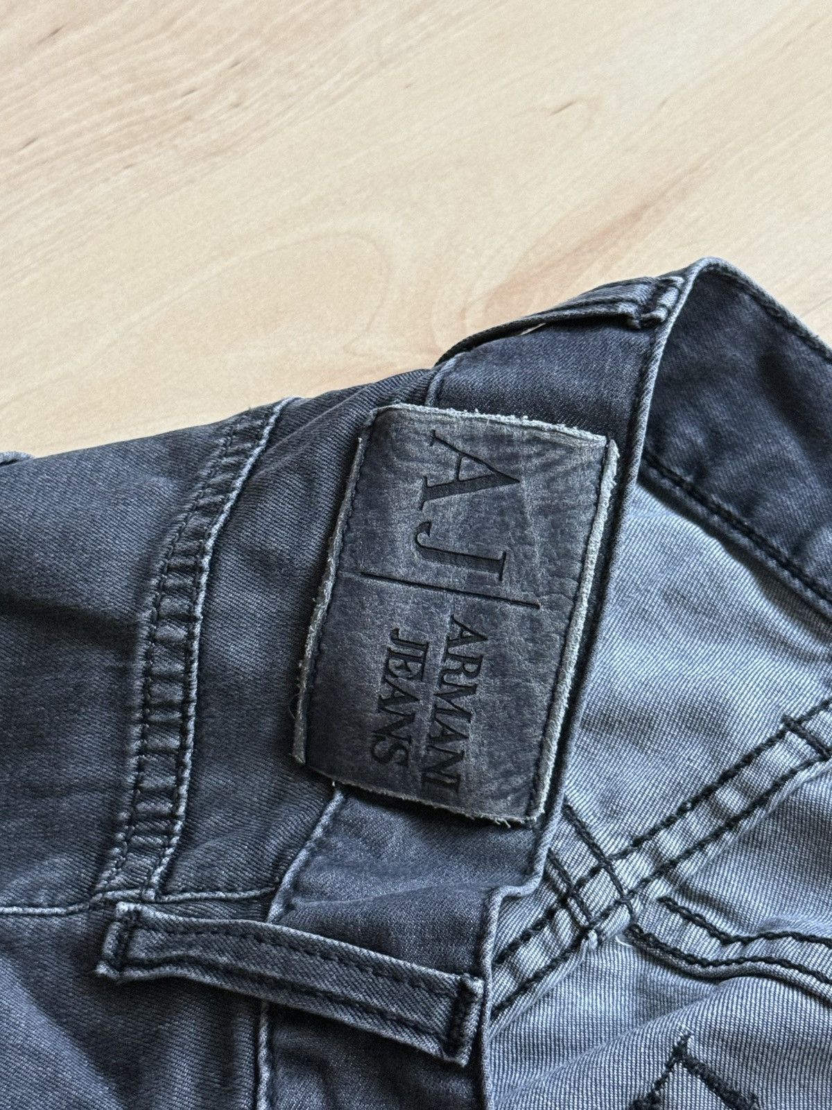 Giorgio Armani Giorgio Armani Jeans comfort fit straight denim jeans vtg Size US 34 / EU 50 - 8 Thumbnail