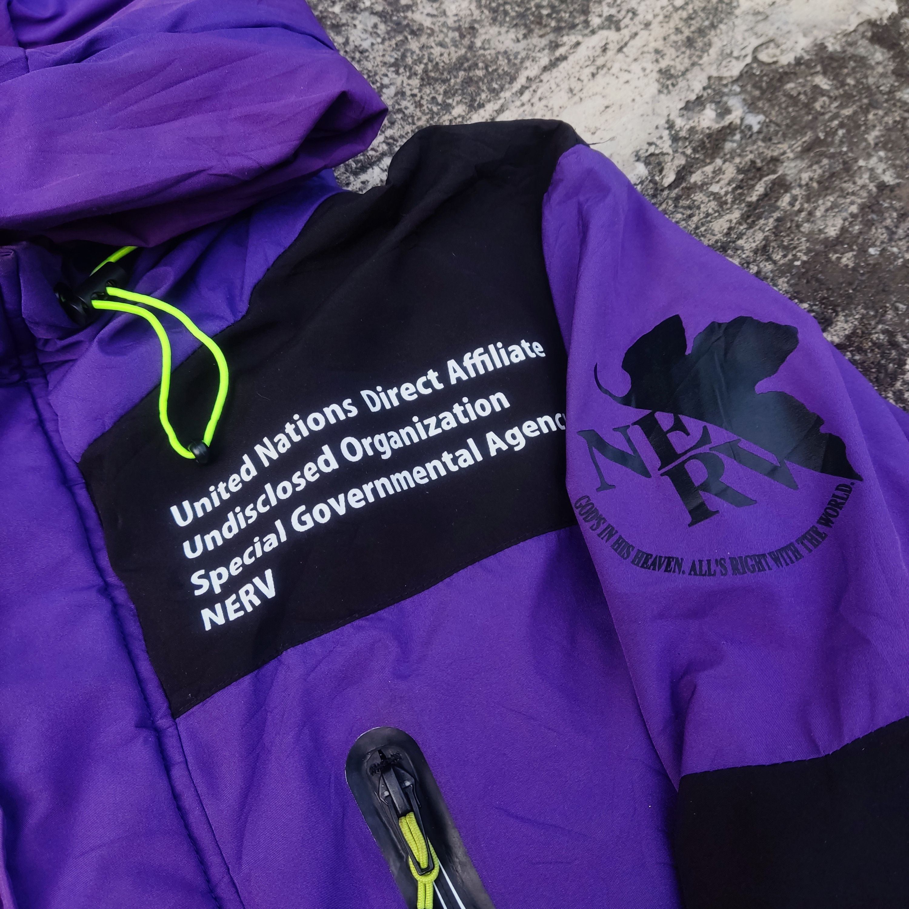 Anime Anime Evangelion Puffer Jacket, Unit 01 Size US L / EU 52-54 / 3 - 3 Thumbnail