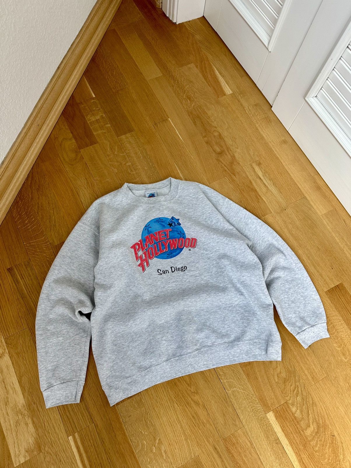 Planet Hollywood Vintage USA 90’s Planet Hollywood Sweatshirt San Diego Size US L / EU 52-54 / 3 - 1 Thumbnail