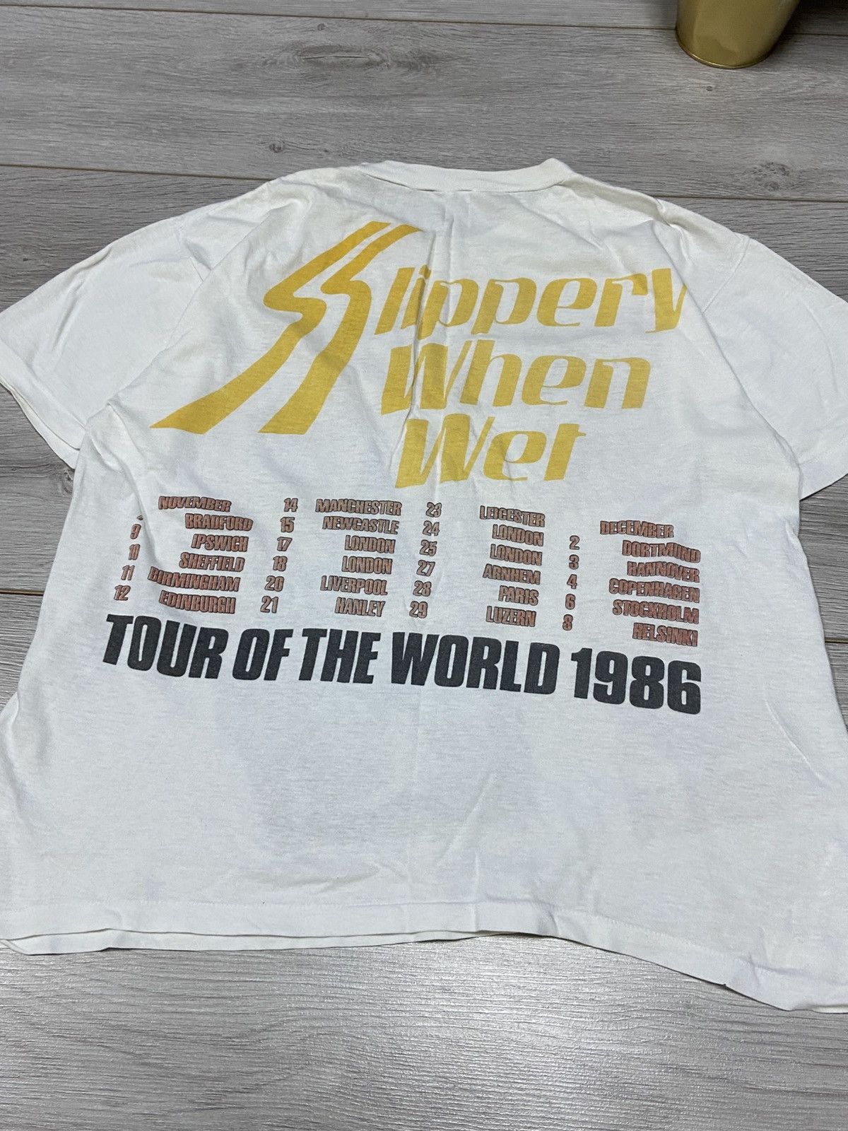 Bon Jovi Bon Jovi vintage big print tee shirt Size US L / EU 52-54 / 3 - 9 Thumbnail