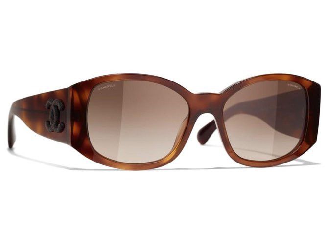 Chanel Chanel Sunglasses Size ONE SIZE - 1 Thumbnail