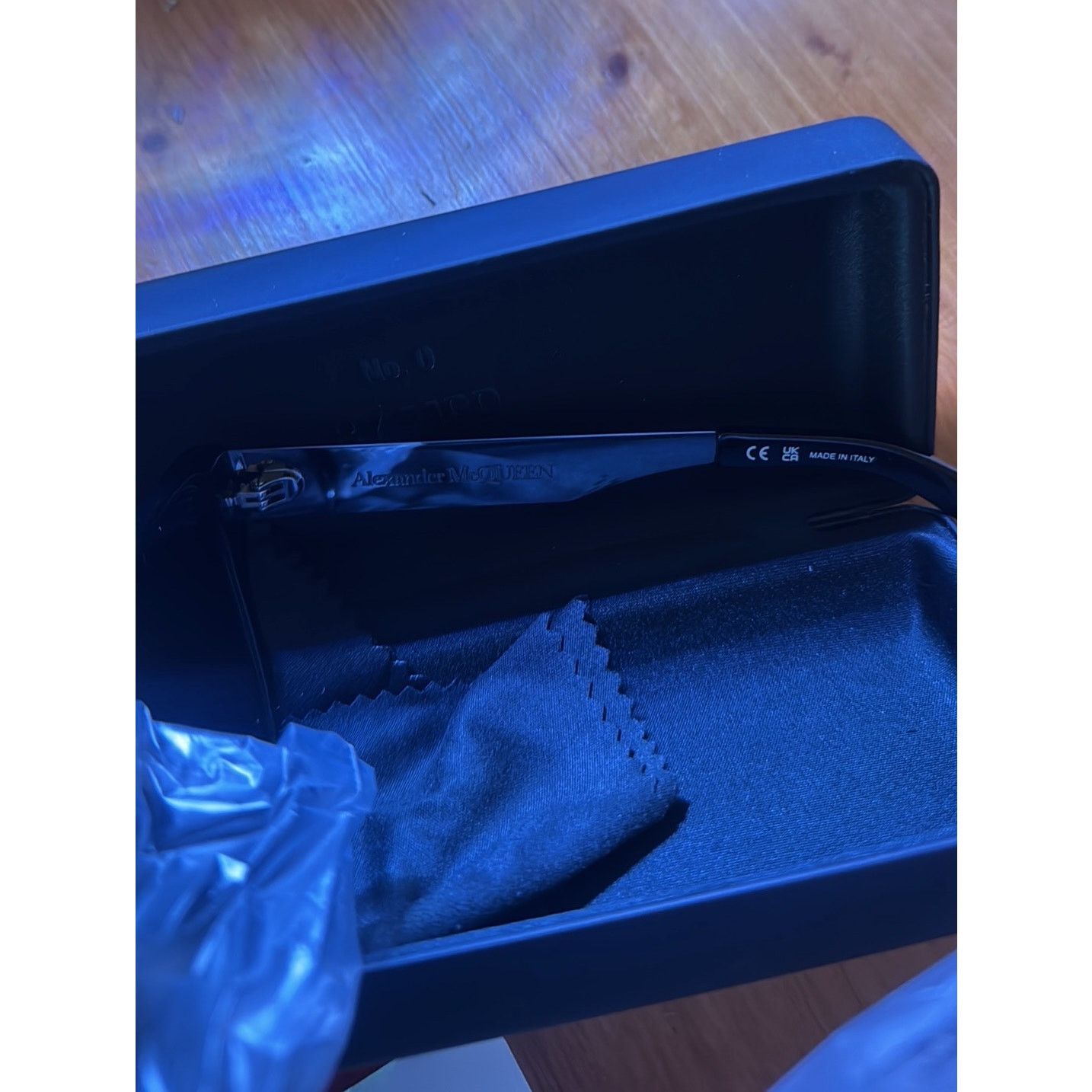 Alexander McQueen Alexander McQueen 56mm Cat Eye Sunglasses Black Grey Size ONE SIZE - 6 Thumbnail
