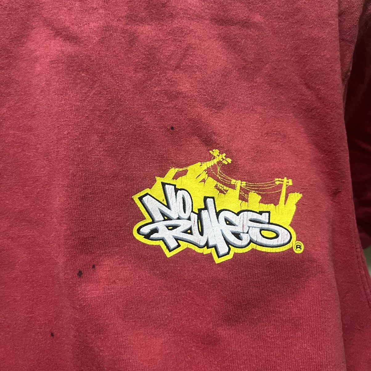 Santa Cruz Skateboards Rare Distressed Vintage No Rules Skateboard Backhit Tees Size US XS / EU 42 / 0 - 4 Thumbnail