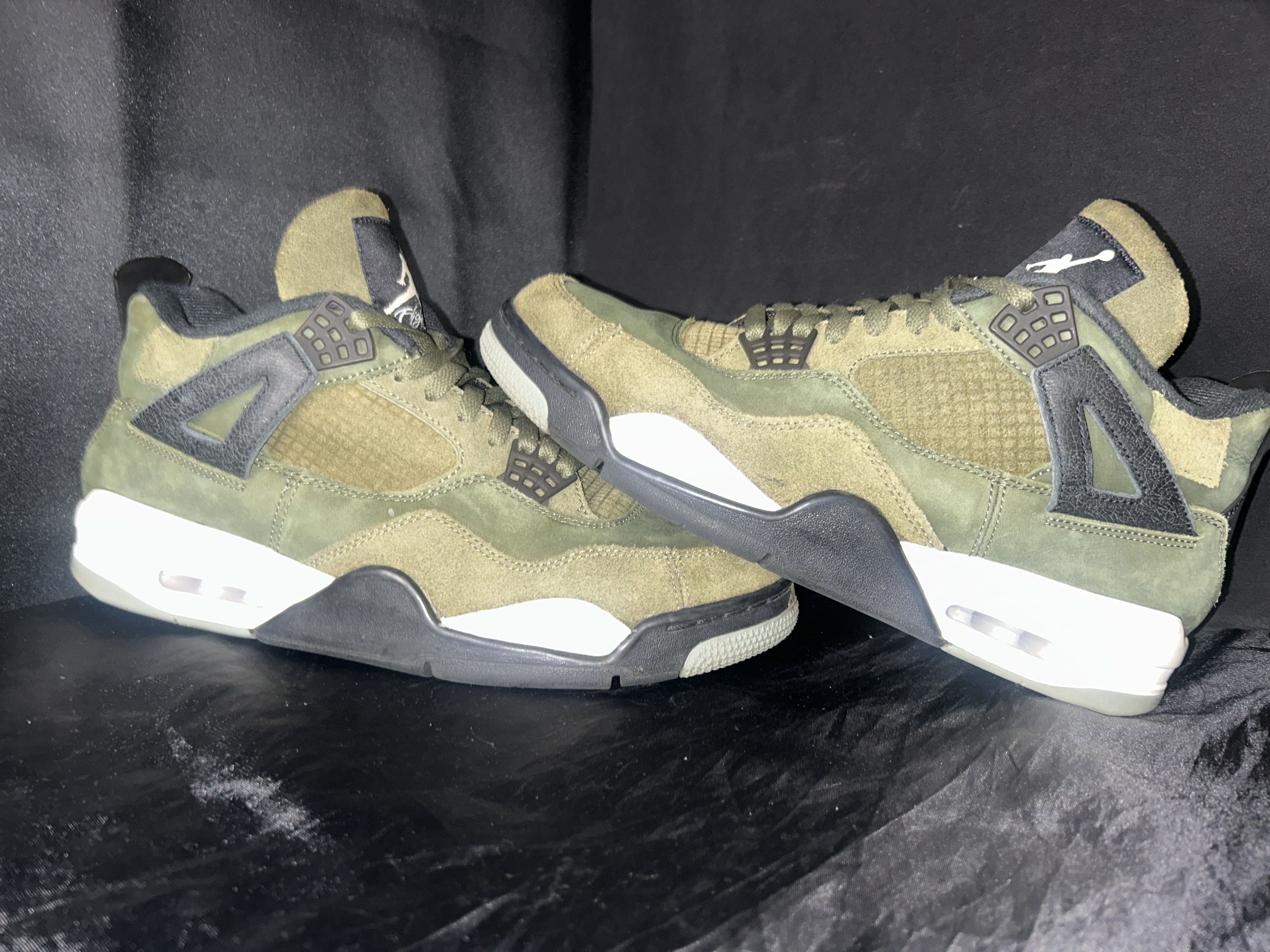 Jordan Brand Air Jordan 4 Retro SE Craft "Medium Olive" Size US 10 / EU 43 - 4 Thumbnail