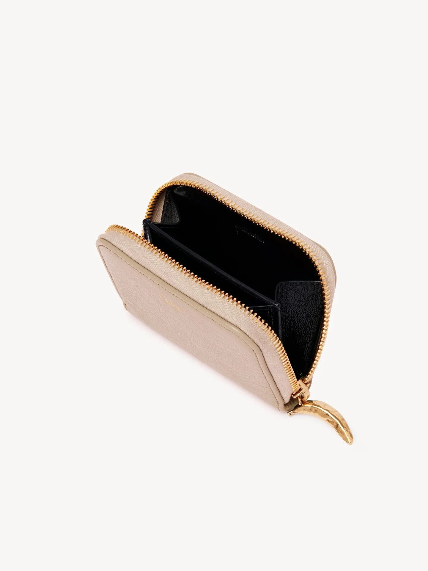 Chloe o1loc1c10226 Size: OS /Banana Zipped Coin Purse Boyish Brown Size ONE SIZE - 4 Thumbnail
