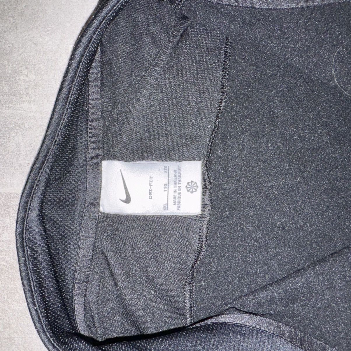 Nike nike hoodie Size US XXL / EU 58 / 5 - 3 Thumbnail