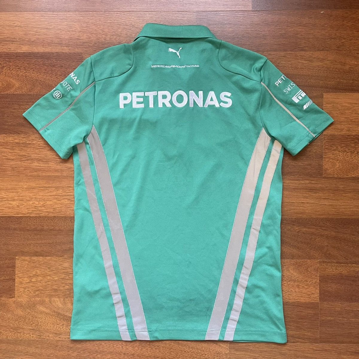 Mercedes-Benz × Puma × Vintage 2014 MERCEDES AMG PETRONAS F1 REFLECTIVE SET-UP POLO SHIRT Size US S / EU 44-46 / 1 - 9 Thumbnail