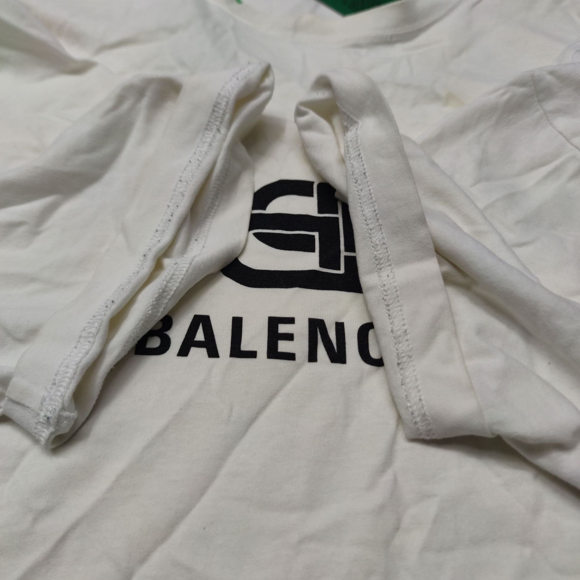 Balenciaga Balenciaga Balenciaga White T-shirt with BB logo-2506 Size US XS / EU 42 / 0 - 9 Thumbnail