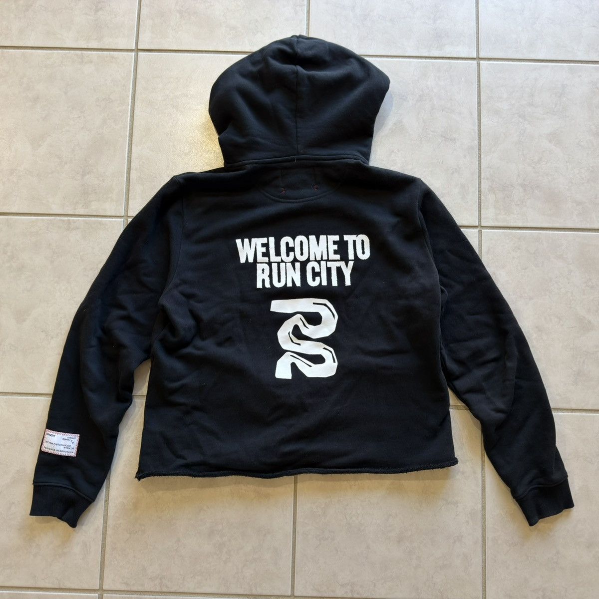 Other Bandit Running NYCM 25 Welcome to Run City Cropped Hoodie Size US S / EU 44-46 / 1 - 1 Thumbnail