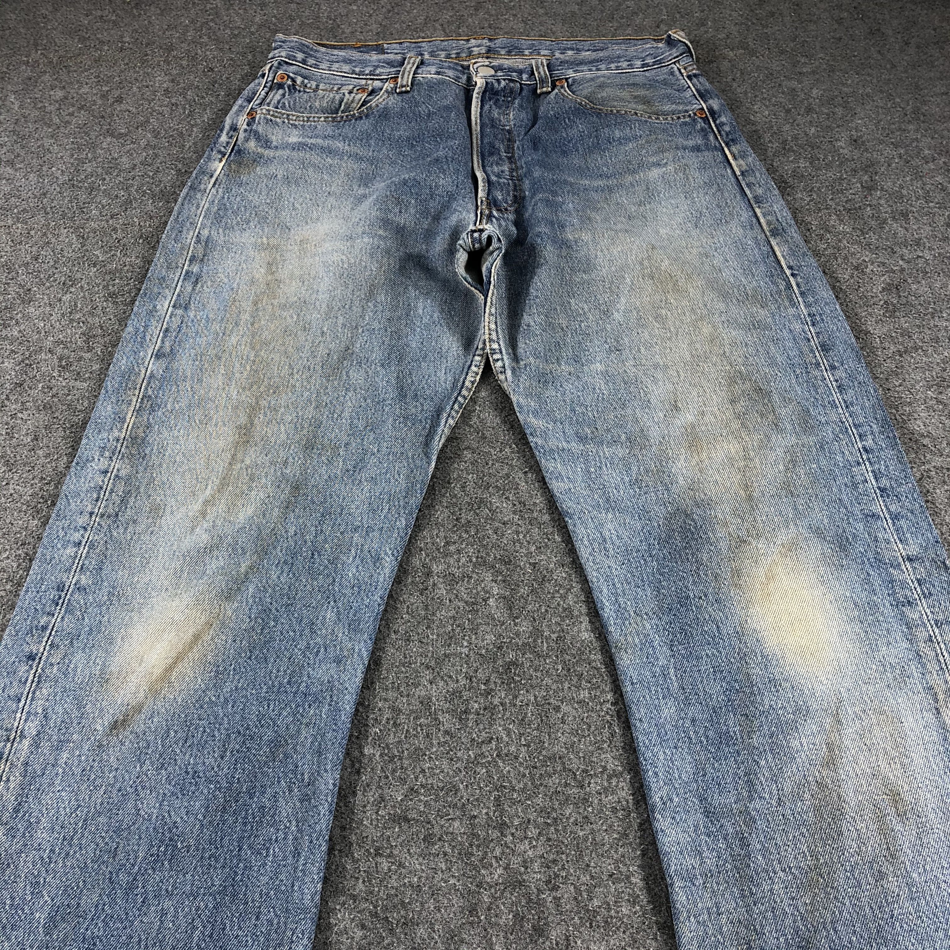 Levi's Vintage 90s Dirty Light Wash Levis 501 Jeans-JM926 Size US 31 - 3 Thumbnail