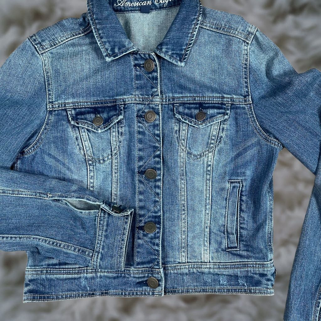 American Eagle Outfitters VINTAGE American Eagle Outfitters Jeans Jacket Womens M Medium Stretch Blue Denim Button Pockets Size 32" / US 10 / IT 46 - 1 Thumbnail