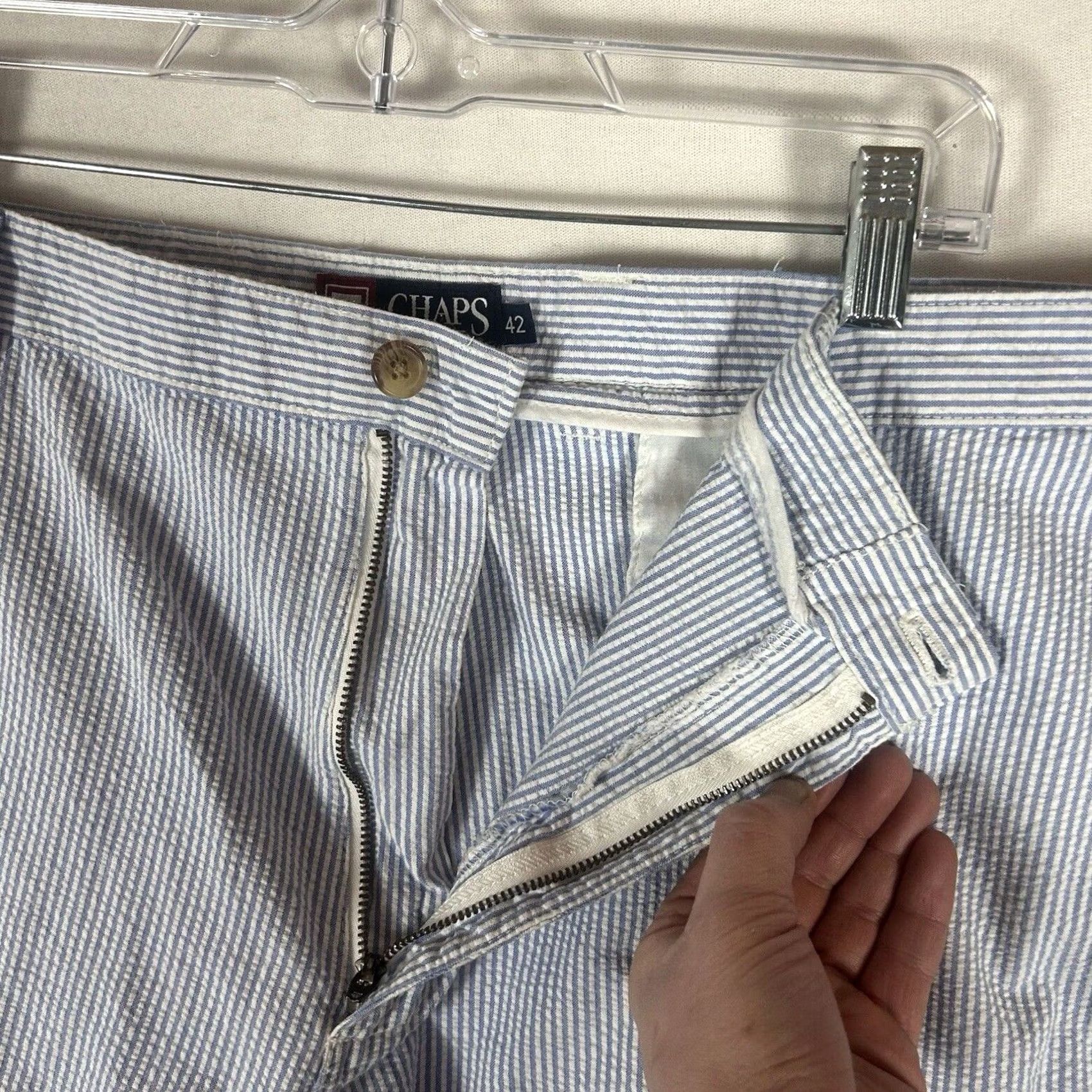 Chaps Chaps Seersucker Chino Shorts Mens 42 Blue Striped 100% Cotton Casual Size US 42 / EU 58 - 2 Thumbnail
