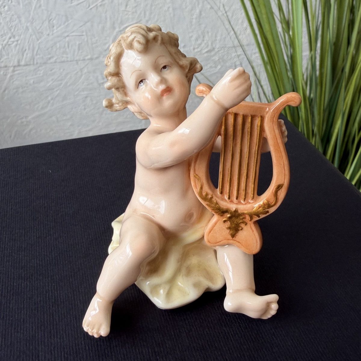 Other Vintage Unicorn Studio Porcelain Cherub Angel Harp Figurine Size ONE SIZE - 8 Thumbnail