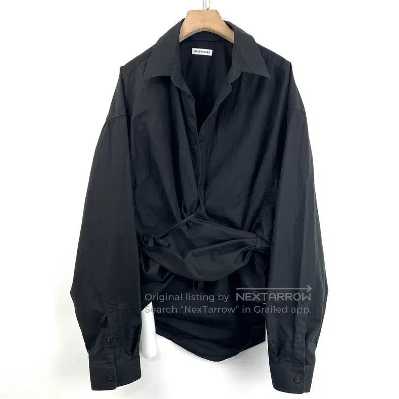 Balenciaga Balenciaga Irregular Embroidery Logo Black Shirt Size XS / US 0-2 / IT 36-38 - 1 Thumbnail