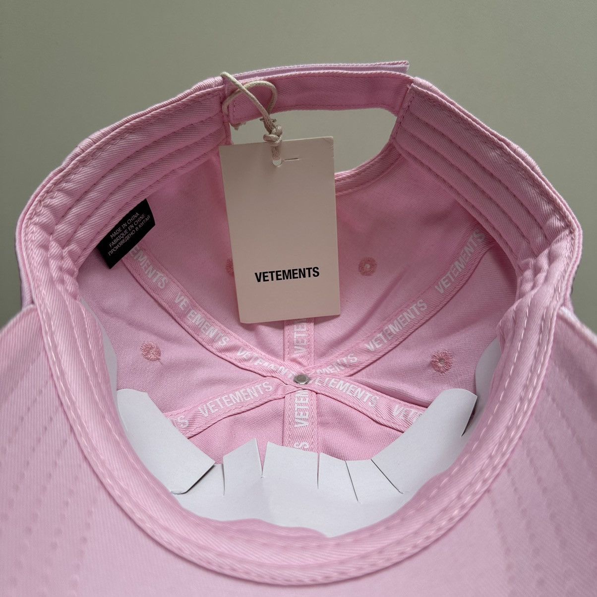 Vetements Vetements Iconic Logo Cap Baby Pink Size ONE SIZE - 4 Thumbnail