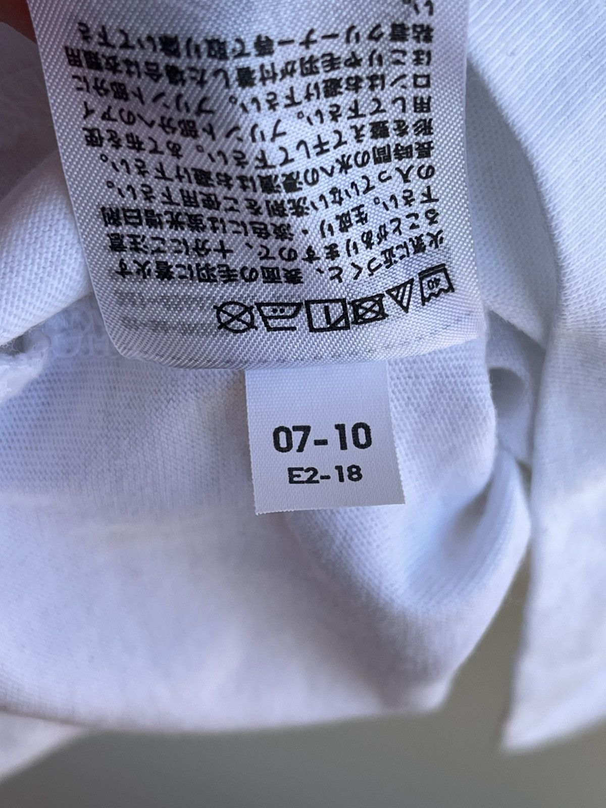Uniqlo Naruto UT Archive Sasuke Itachi Uchiha Graphic Print T-Shirt Size US S / EU 44-46 / 1 - 9 Thumbnail