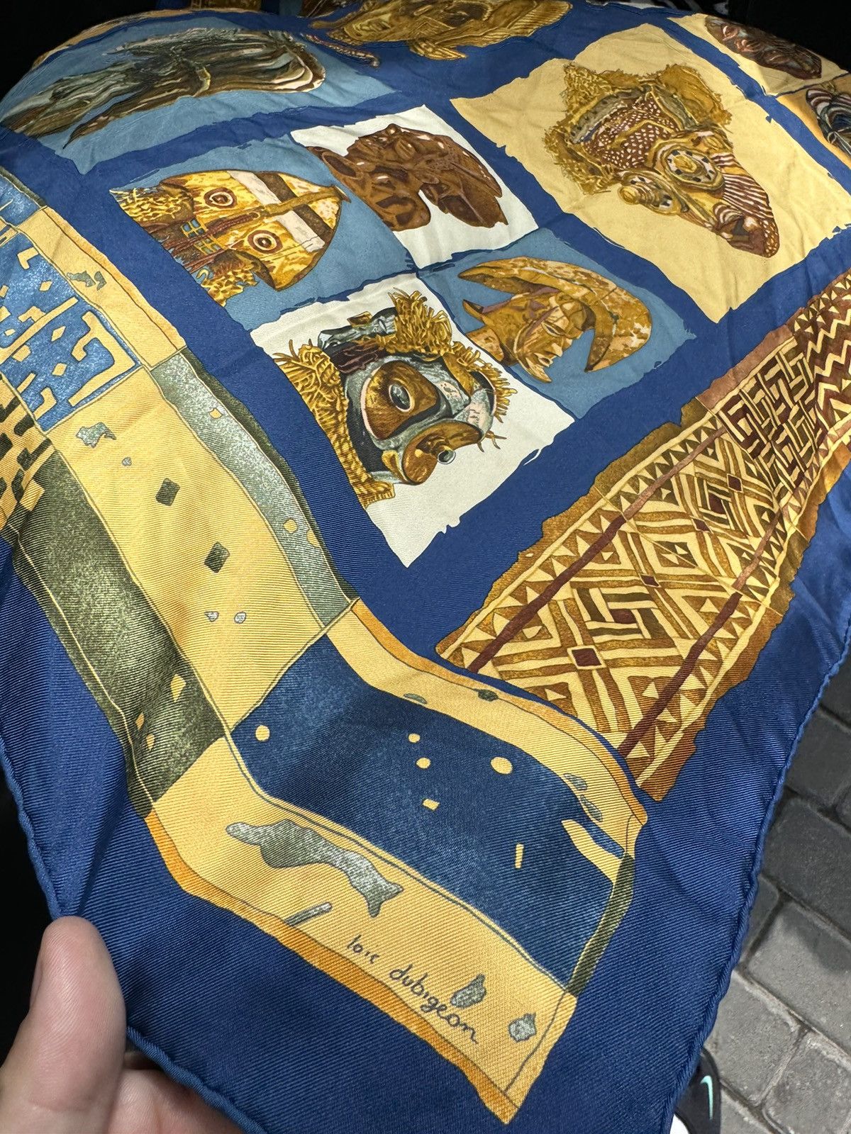 Hermes Hermes persona silk scarf rare Size ONE SIZE - 6 Thumbnail
