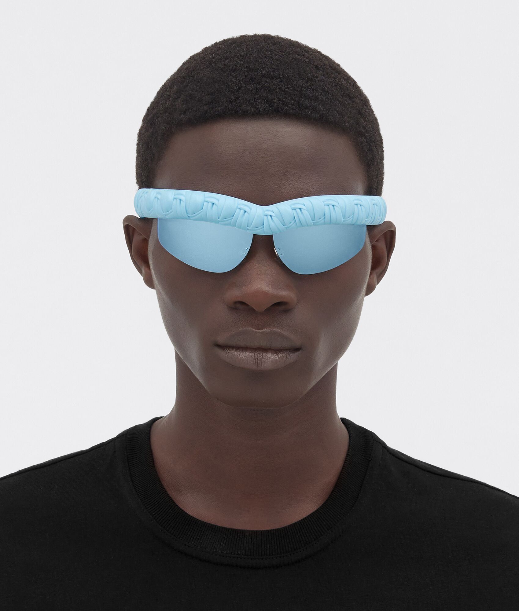 Bottega Veneta o1n1vont0525 Size: OS / Unisex Pleat Wraparound Sunglasses Size ONE SIZE - 2 Thumbnail